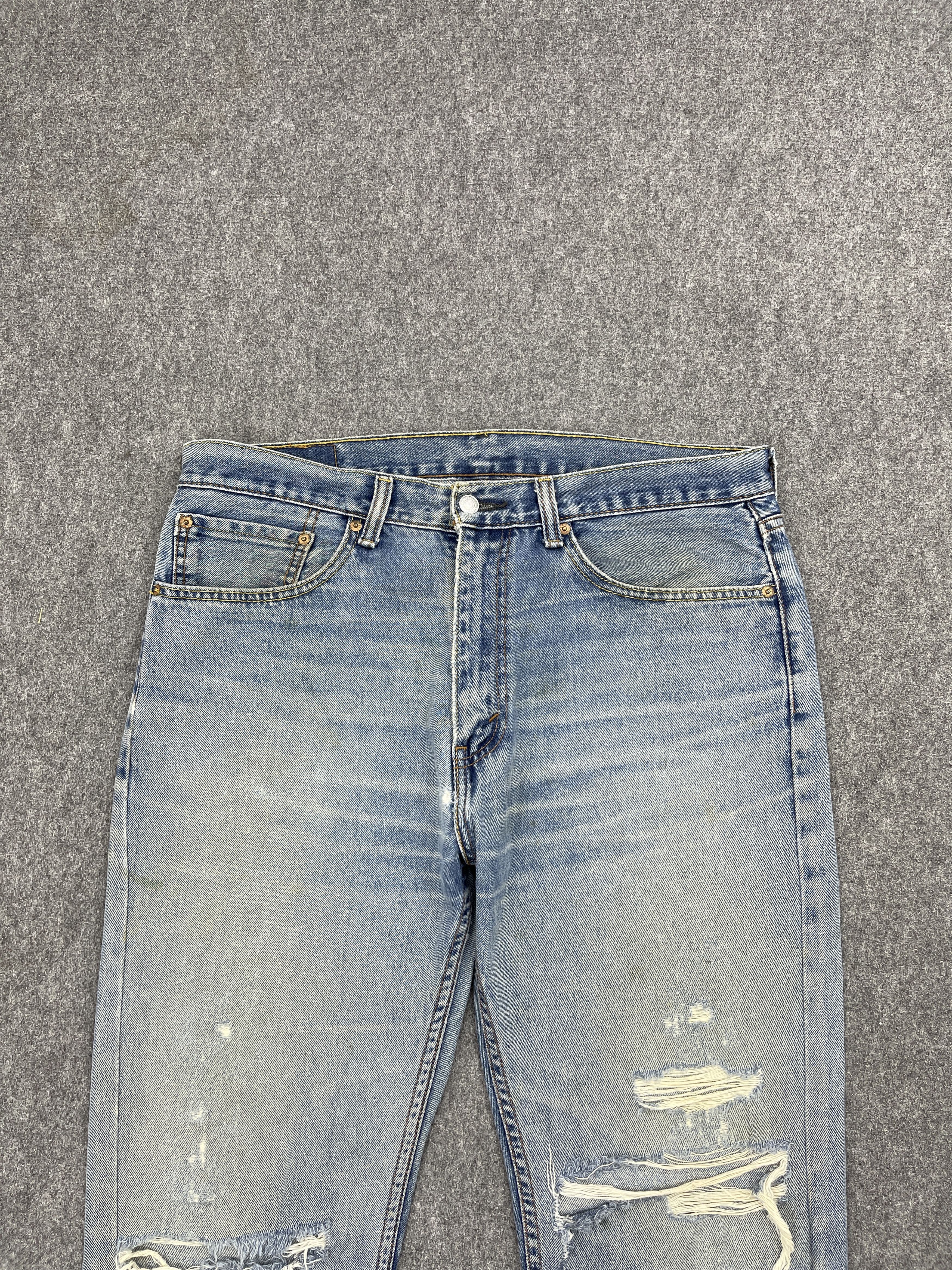 Levi's Vintage Distressed Levis 550 Light Wash Jeans DP2501 Size US 35 - 2 Thumbnail
