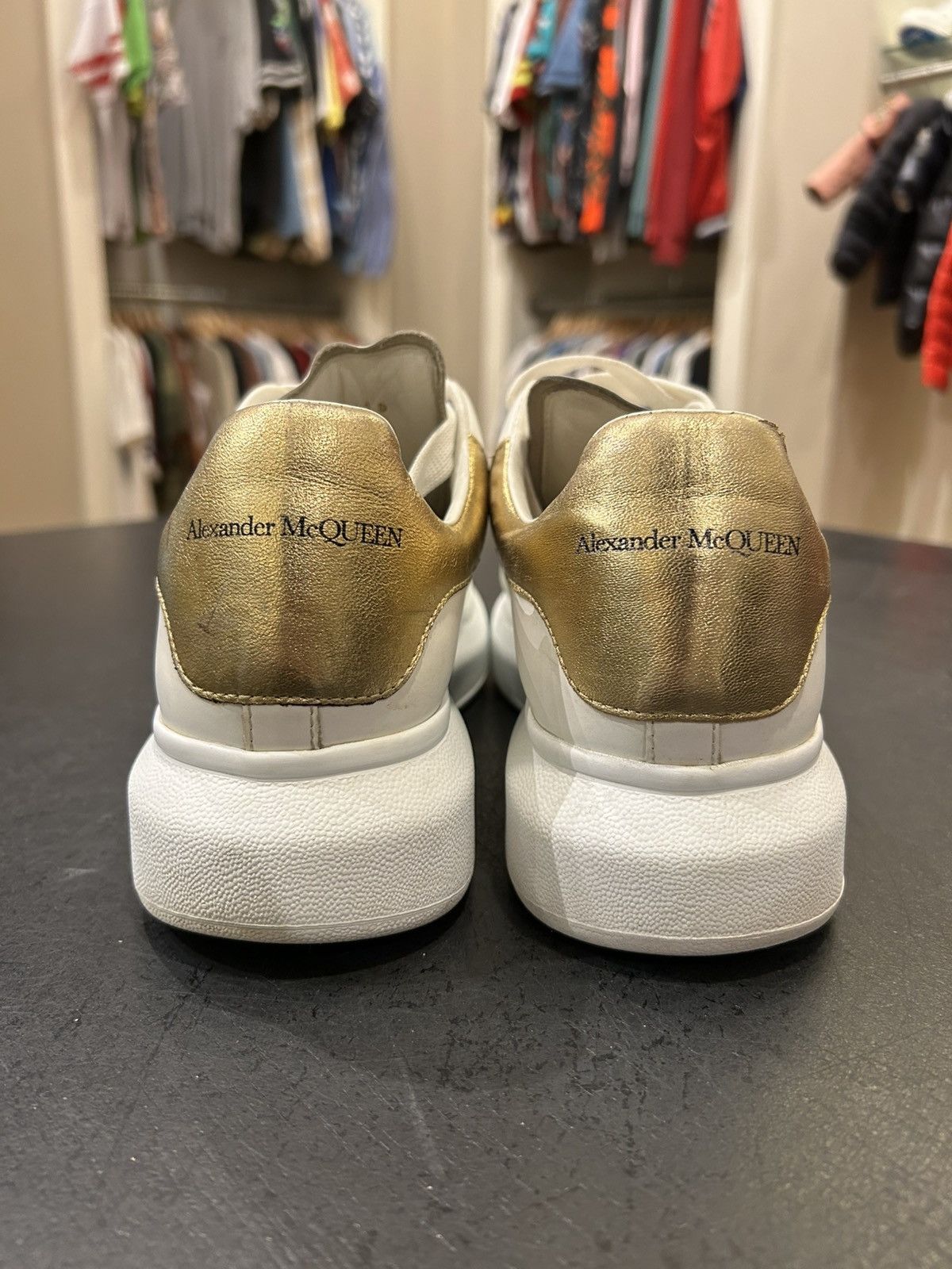 Alexander McQueen Alexander McQueen Oversized Sneaker - Gold Size US 8 / EU 41 - 5 Thumbnail
