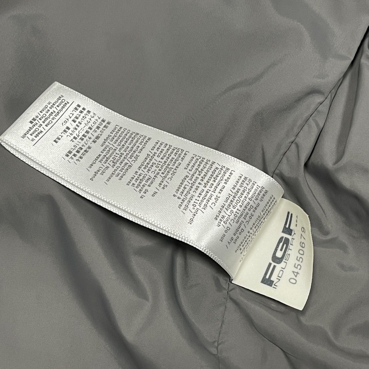 C.P. Company C.P. Company Nylon Jacket Size 46 Size US S / EU 44-46 / 1 - 18 Thumbnail