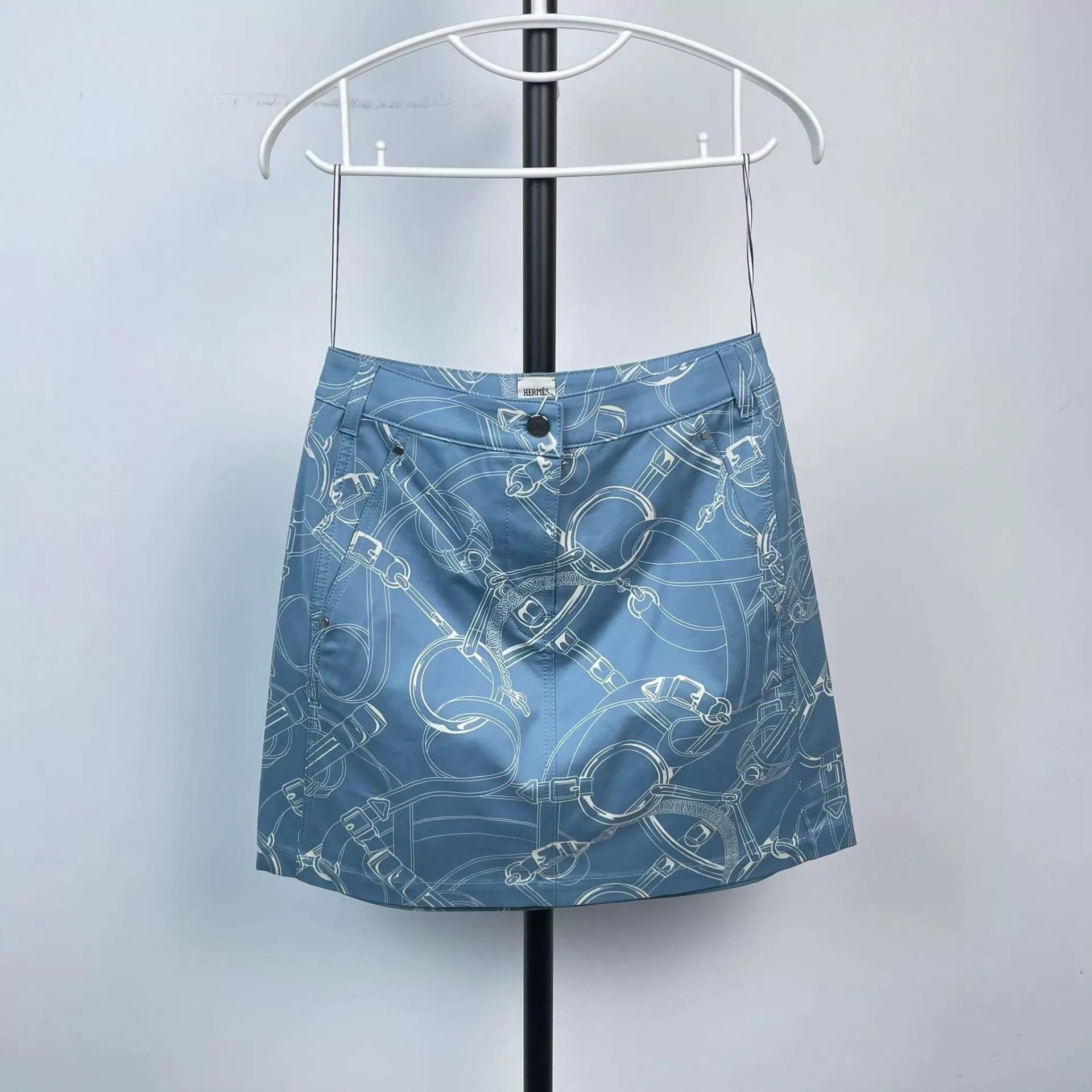 Hermes Hermès 95 New 34 Women's Skirt Size 25" / US 0 / IT 36 - 1 Thumbnail