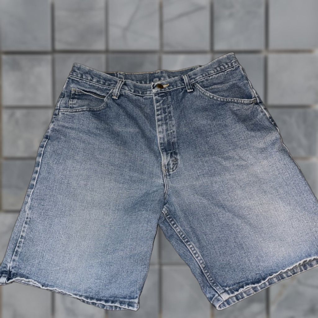 Wrangler VINTAGE Wrangler Jeans Shorts Blue 9in Inseam Bermuda Men 36 Jorts"} Size US 36 / EU 52 - 1 Thumbnail