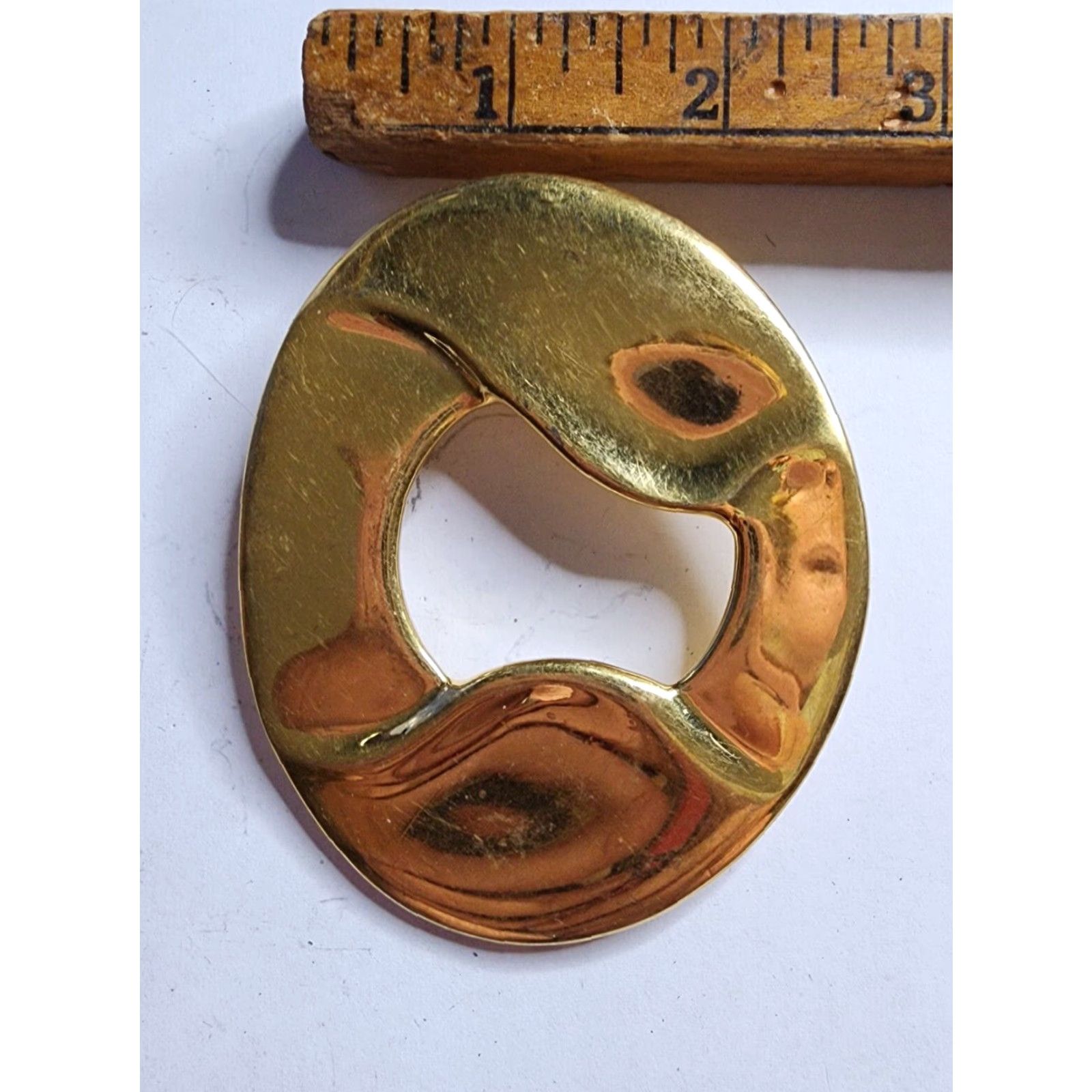 Vintage Vintage Ginnie Johansen Goldtone Abstract Belt Scarf Slide Bolo 1980s Art Deco Unisex Accessories Size ONE SIZE - 2 Thumbnail