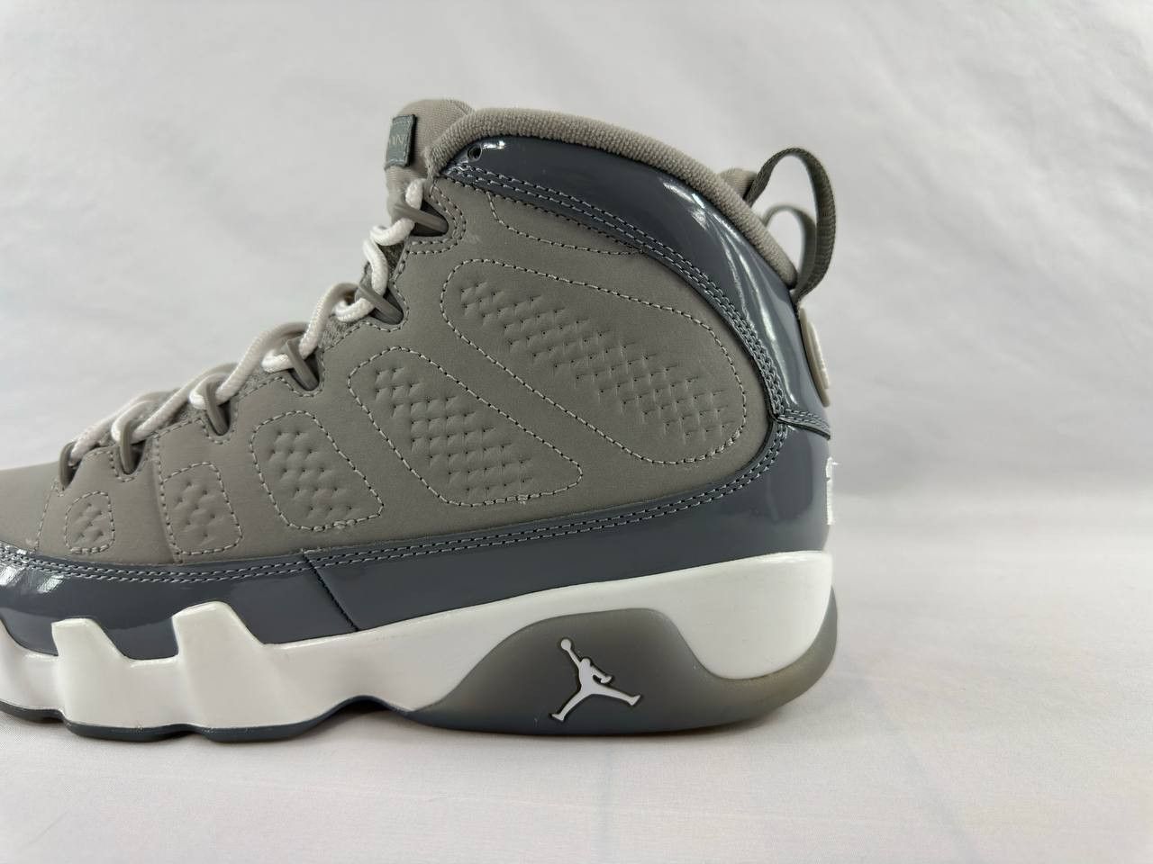 Nike Nike Air Jordan 9 Retro 'Cool Grey' 2025 HV4794-011 Size US 10 / EU 43 - 7 Thumbnail