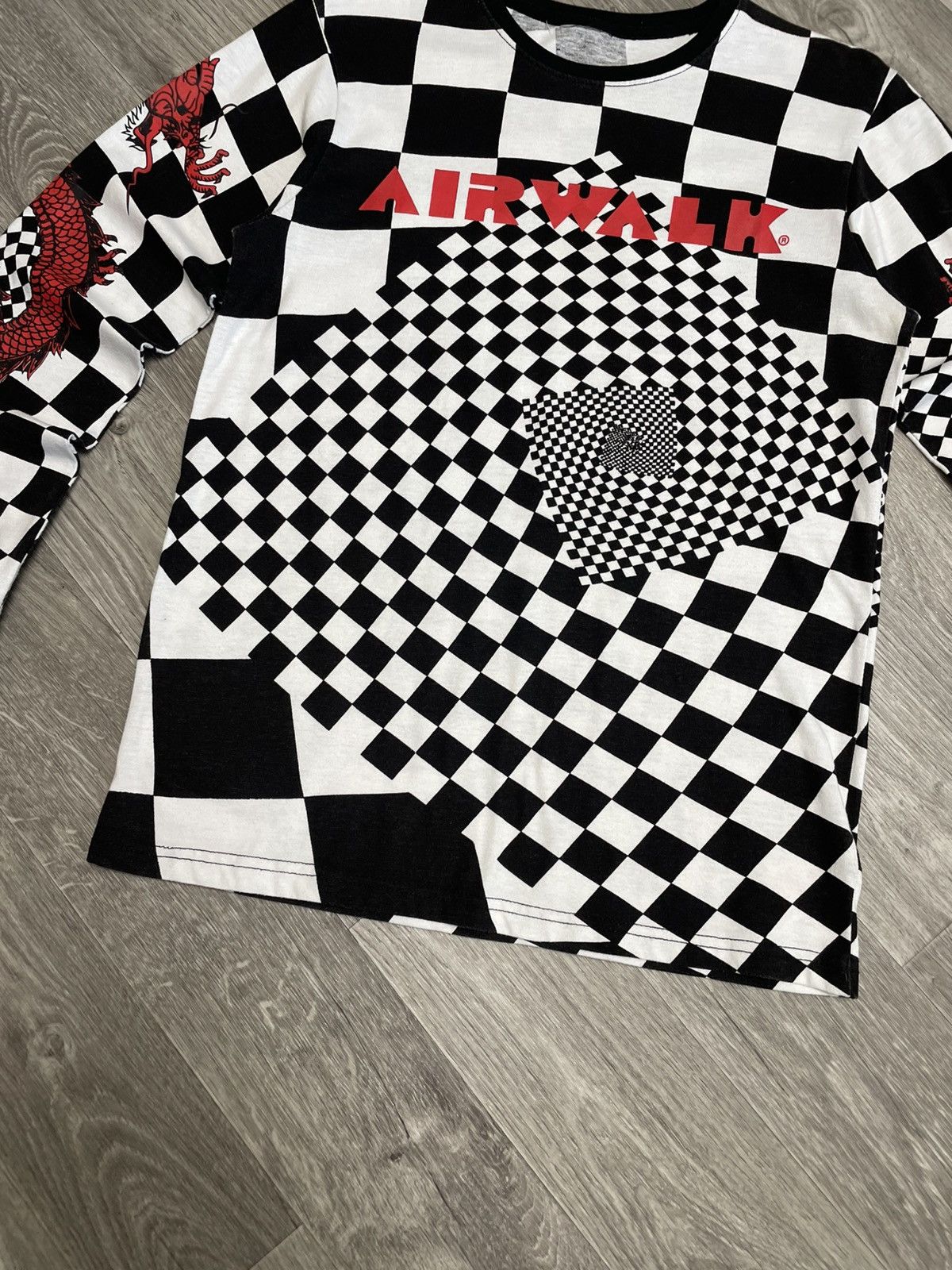 Airwalk Airwalk Long Sleeve Graphic Shirt Checkerboard Dragon Print Size US M / EU 48-50 / 2 - 3 Thumbnail