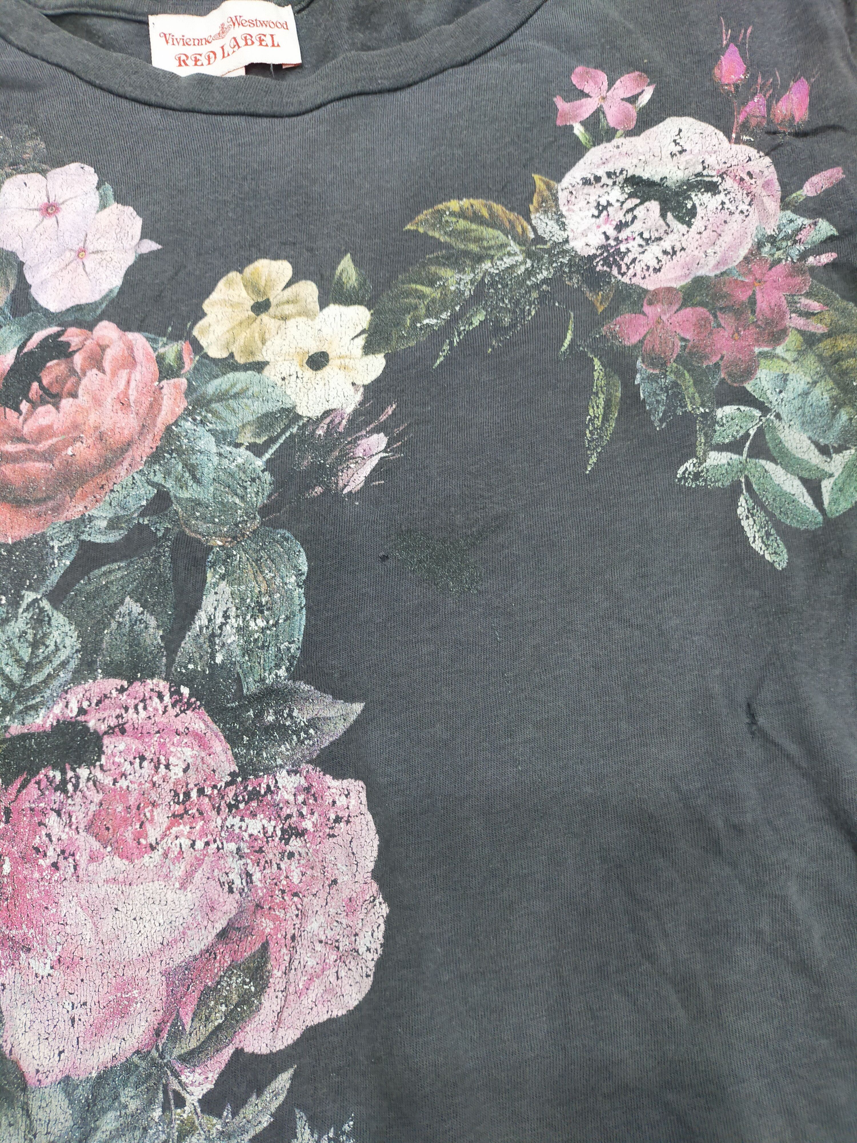 Designer × Vintage × Vivienne Westwood Vintage Vivienne Westwood Distressed Tee Size S / US 4 / IT 40 - 8 Thumbnail