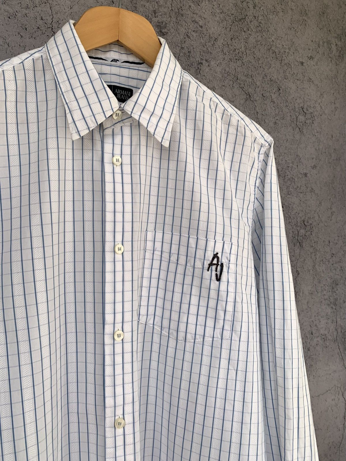 Giorgio Armani Armani Jeans Vintage Long Sleeve Button Shirt Mens Size M-L Size US M / EU 48-50 / 2 - 3 Thumbnail