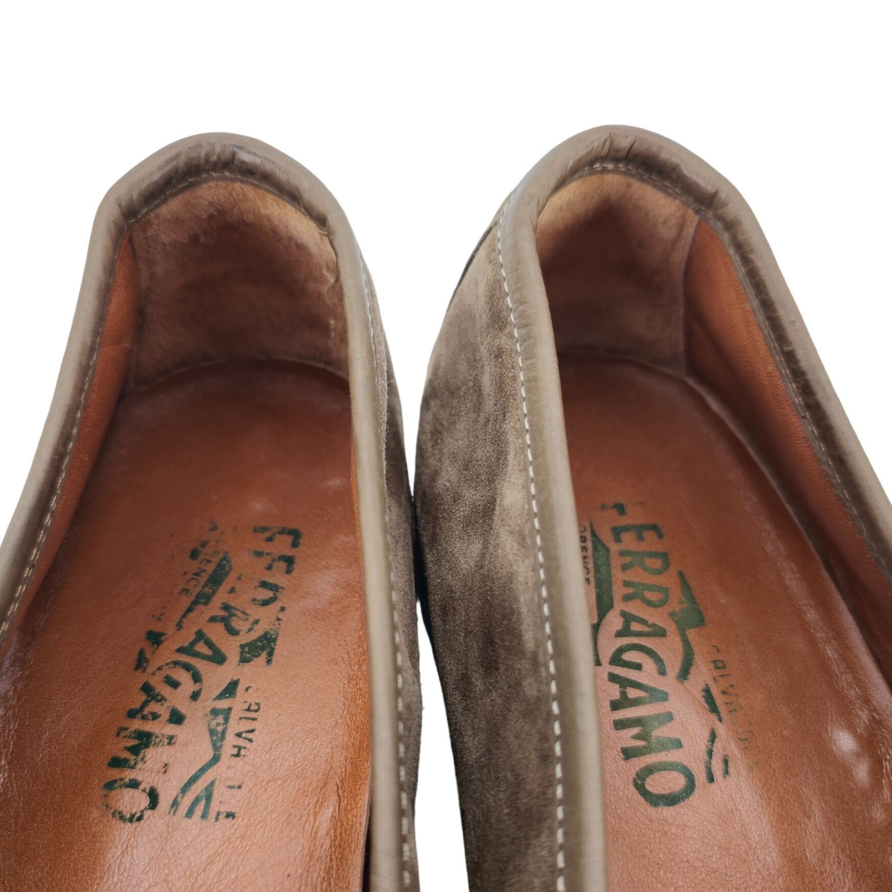 Salvatore Ferragamo Vintage Salvatore Ferragamo Italy Dress Shoe Taupe Suede 8.5 Size US 8.5 / EU 41-42 - 7 Thumbnail