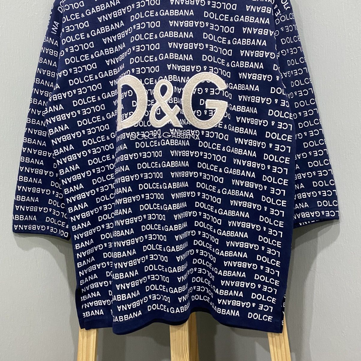 Dolce & Gabbana Vintage Dolce & Gabbana All Over Print Spellout T-Shirt Y2K Size US M / EU 48-50 / 2 - 4 Thumbnail