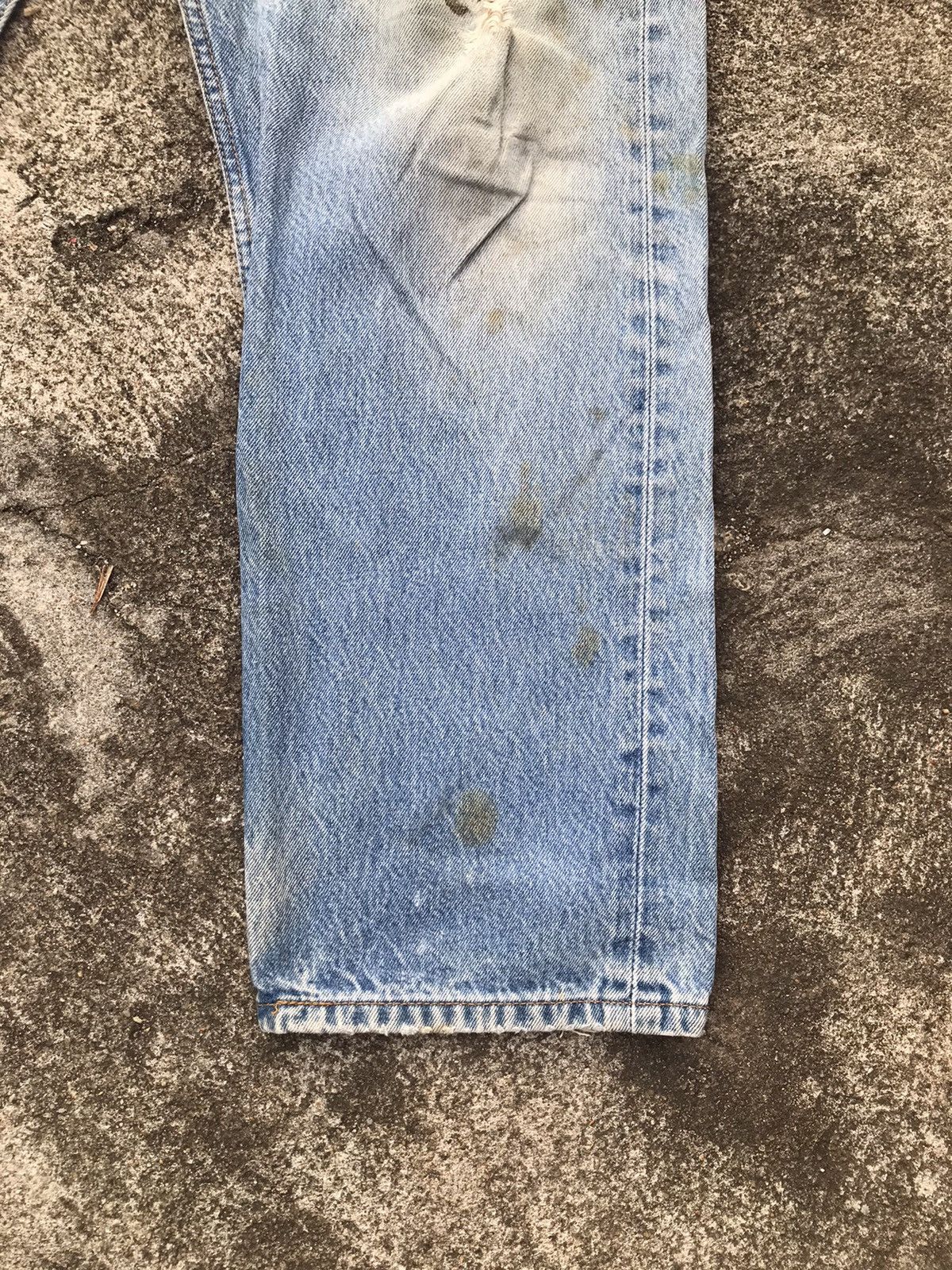 Levi's Vintage Levis 501 Buttonfly Distressed Size US 37 - 3 Thumbnail