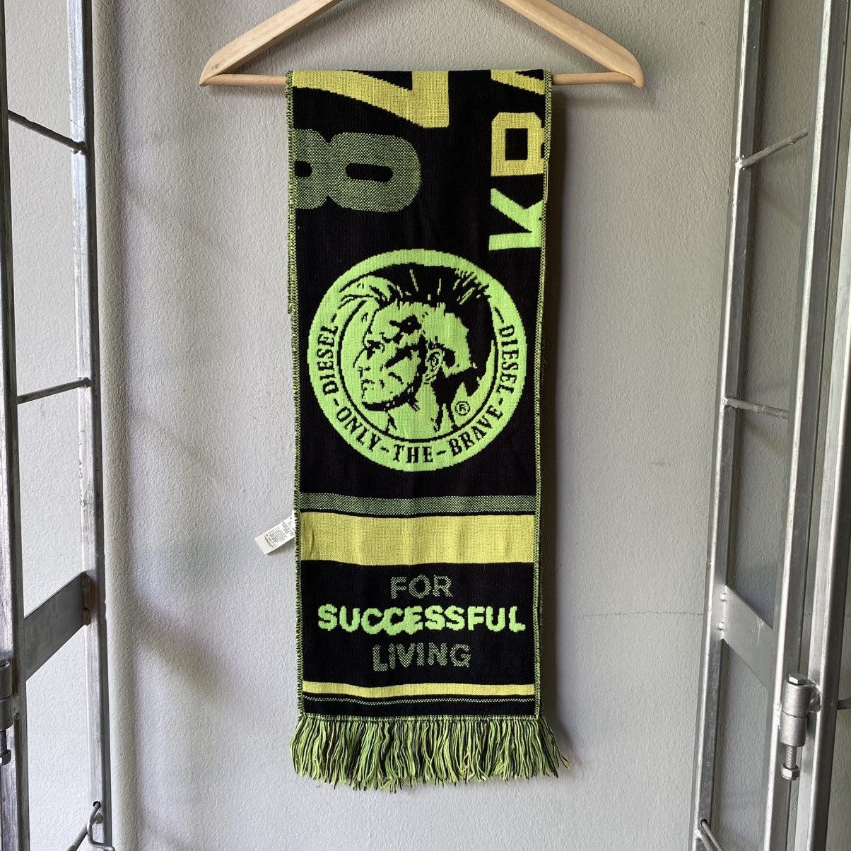 Diesel Diesel Logo Scarf in Black & Neon Green Size ONE SIZE - 11 Thumbnail