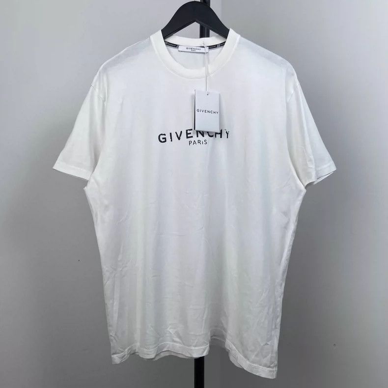Givenchy Givenchy Distressed Logo Short Sleeve T-Shirt - dmc Size US S / EU 44-46 / 1 - 1 Thumbnail