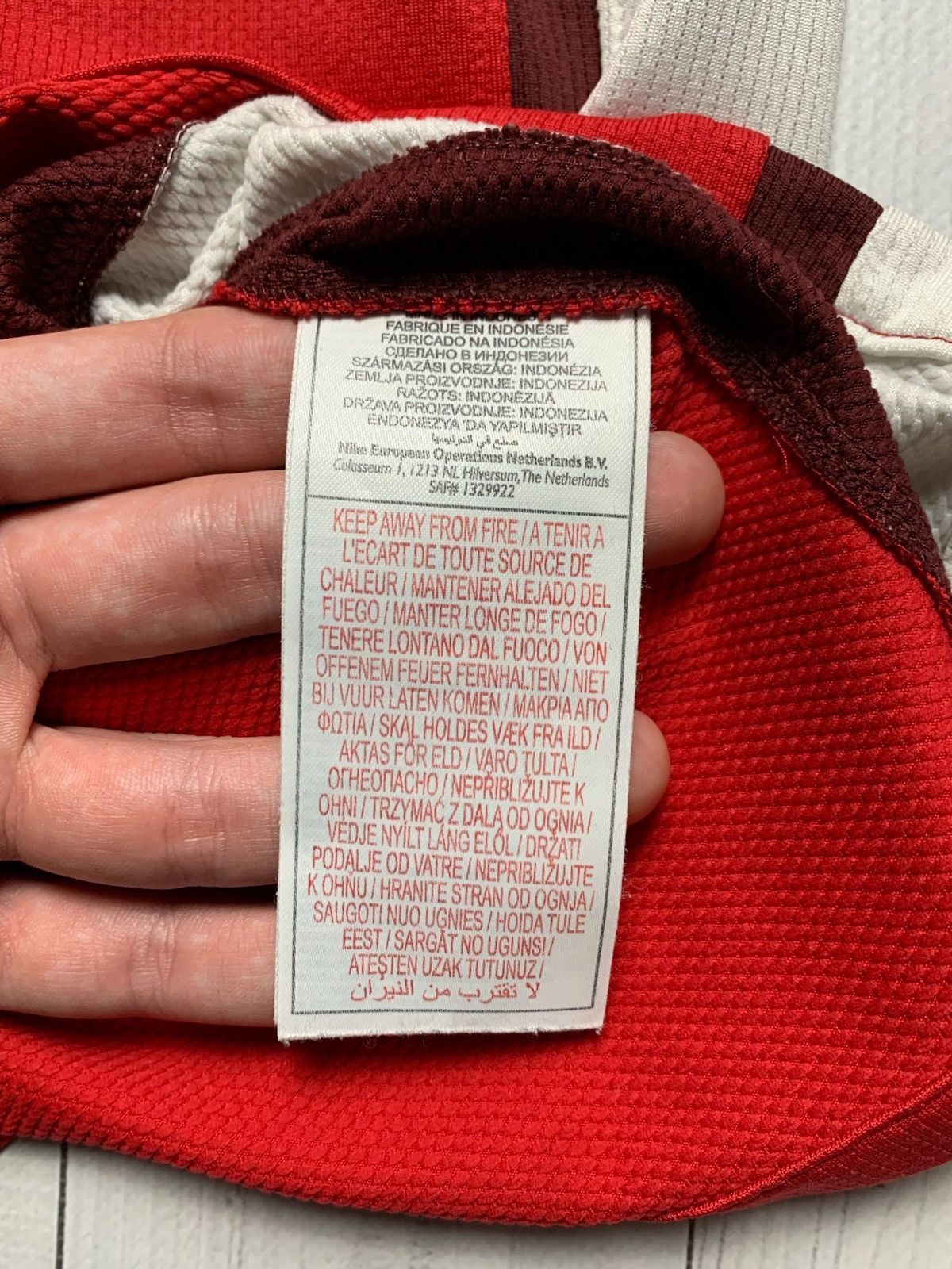 Nike × Vintage Vintage Arsenal Nike soccer jersey size S Red Size US S / EU 44-46 / 1 - 7 Thumbnail