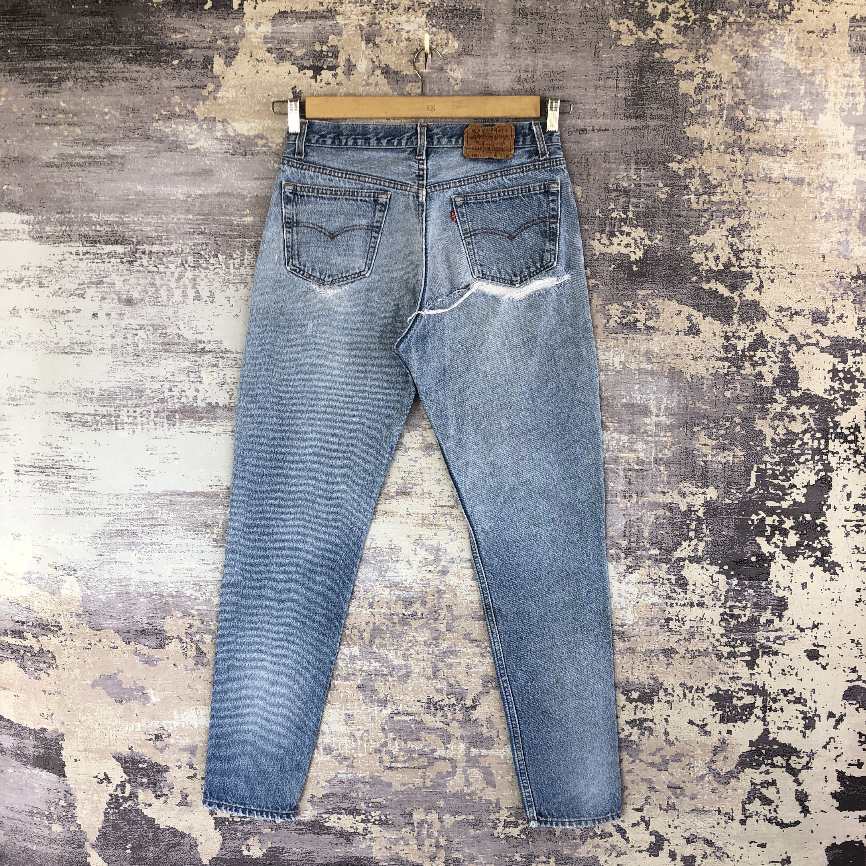 Levi's Vintage Levis 501 Distressed Sun Faded Jeans Levi's Denim Size US 32 / EU 48 - 4 Thumbnail