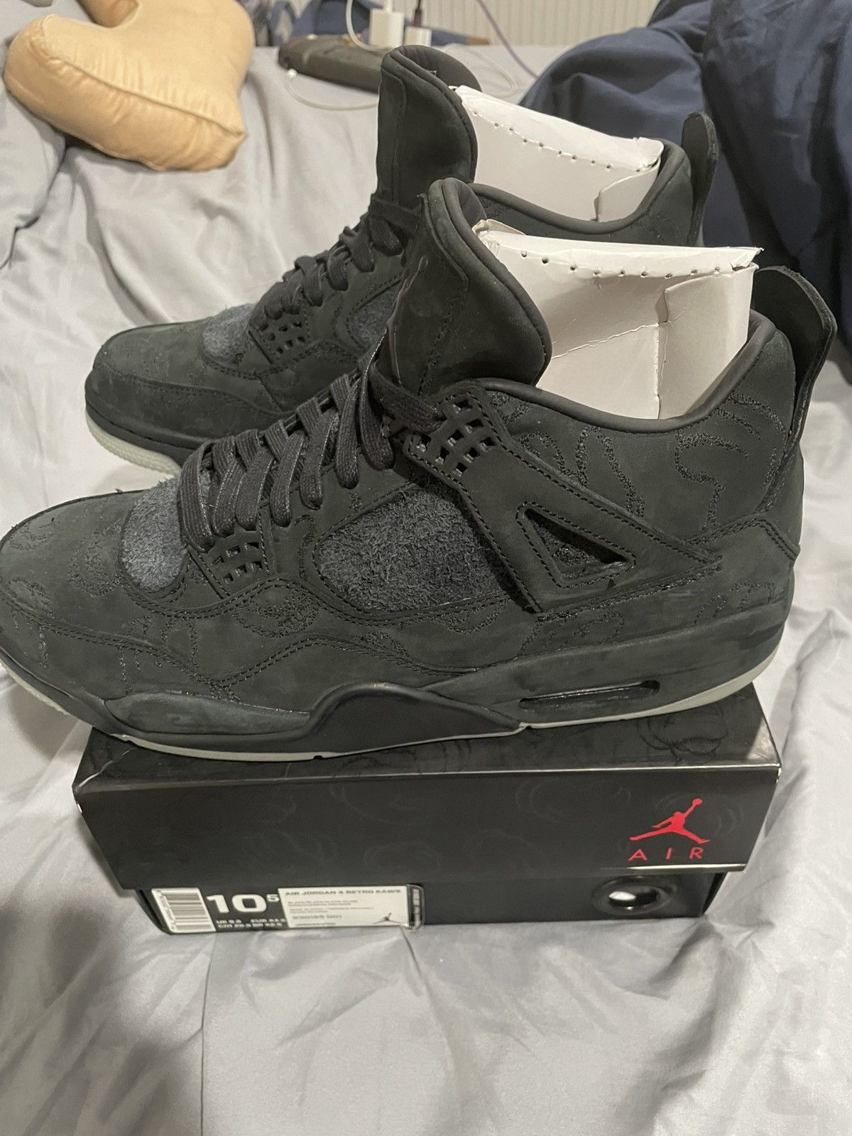 Jordan Brand Air Jordan 4 Kaws 2017 Black Size 10.5 Size US 10.5 / EU 43-44 - 8 Thumbnail