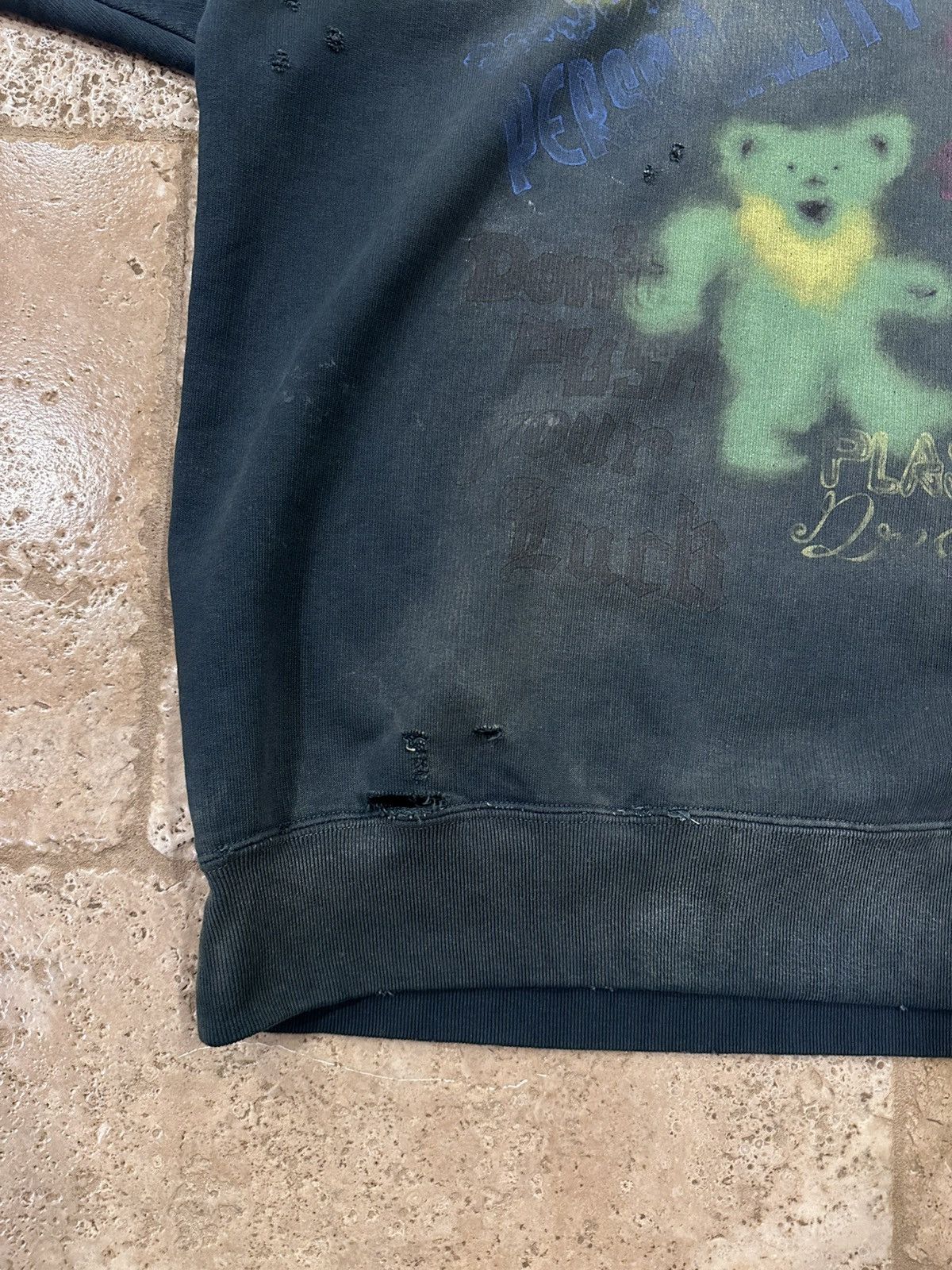 Maison MIHARA YASUHIRO Maison Mihara Yasuhiro MMY FW22 Dance Bear Graffiti Crewneck Size US M / EU 48-50 / 2 - 10 Thumbnail