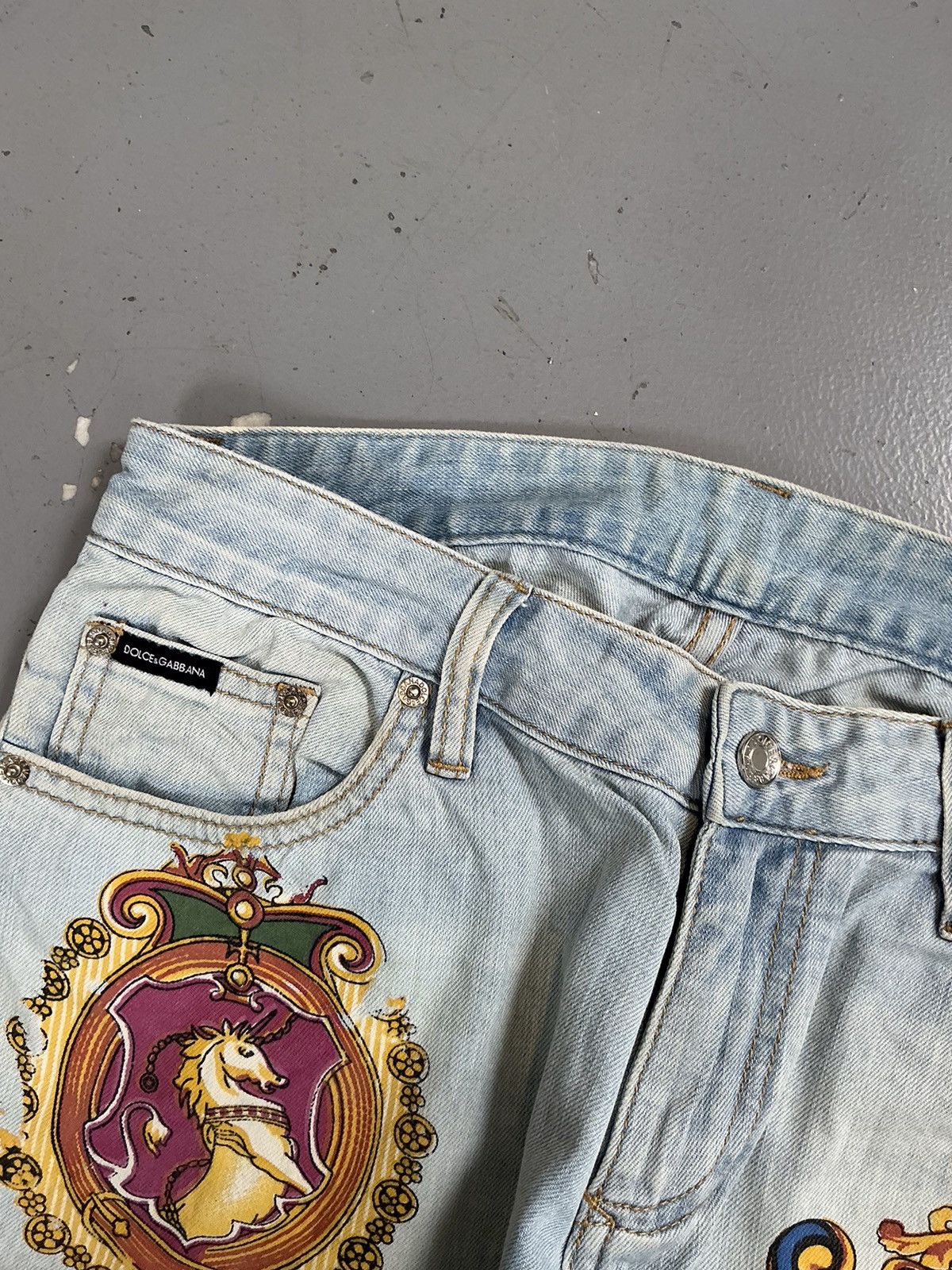 Dolce & Gabbana × Vintage Vintage dolce & Gabbana crazy royal printed denim Size US 32 / EU 48 - 7 Thumbnail