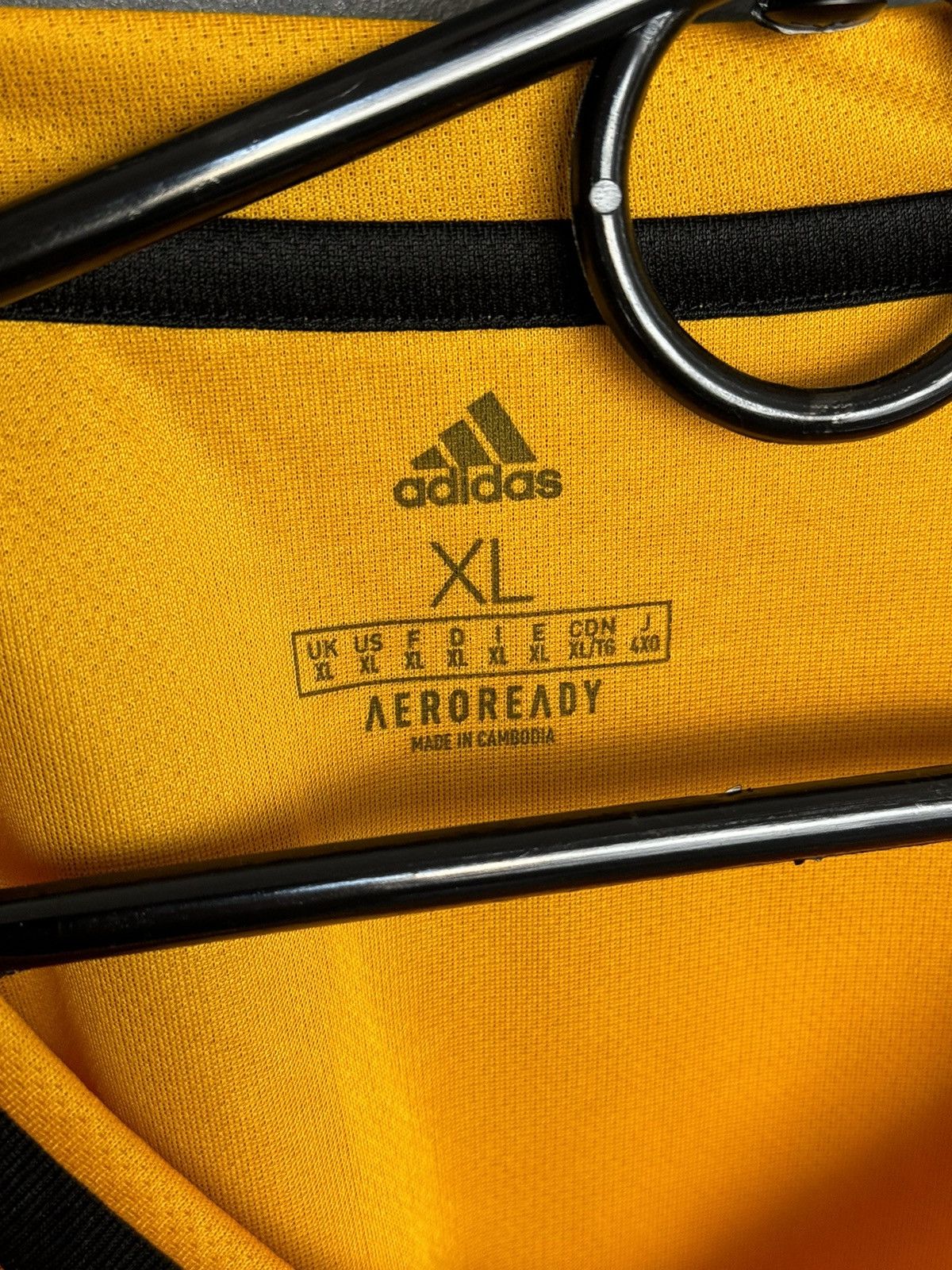 Adidas Wolverhampton Wanderers 20/21 Home Football Jersey Size US XL / EU 56 / 4 - 13 Thumbnail