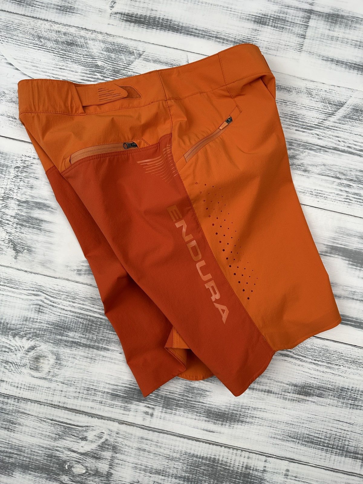 Other ENDURA Men’s SingleTrack Lite MTB Trail Shorts Orange size S Size US 30 / EU 46 - 4 Thumbnail