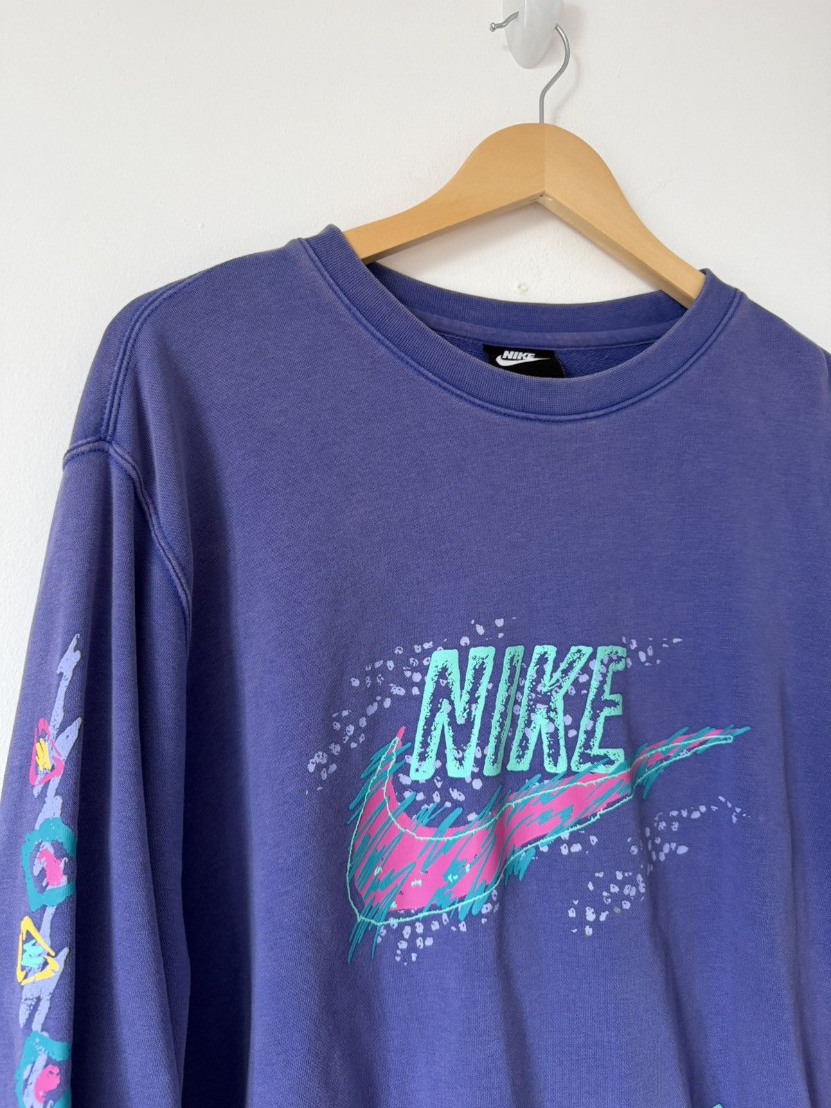 Nike Nike Sportswear Retro Graphic Crewneck Sweatshirt Purple L Size US L / EU 52-54 / 3 - 3 Thumbnail