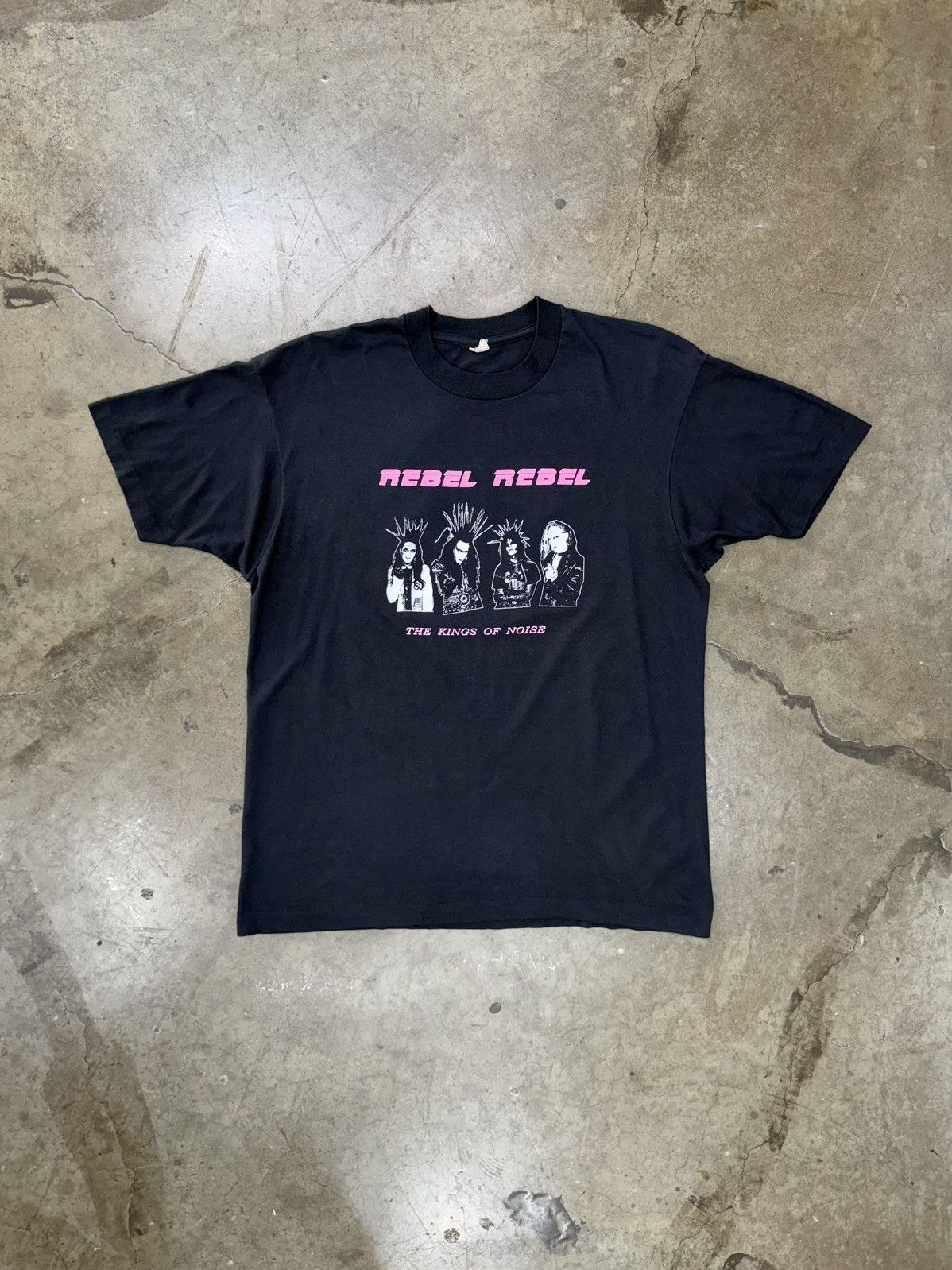 Band Tees Vintage Kings of Noise Rebel Rebel Single Stitch Tee XL Size US XL / EU 56 / 4 - 2 Thumbnail
