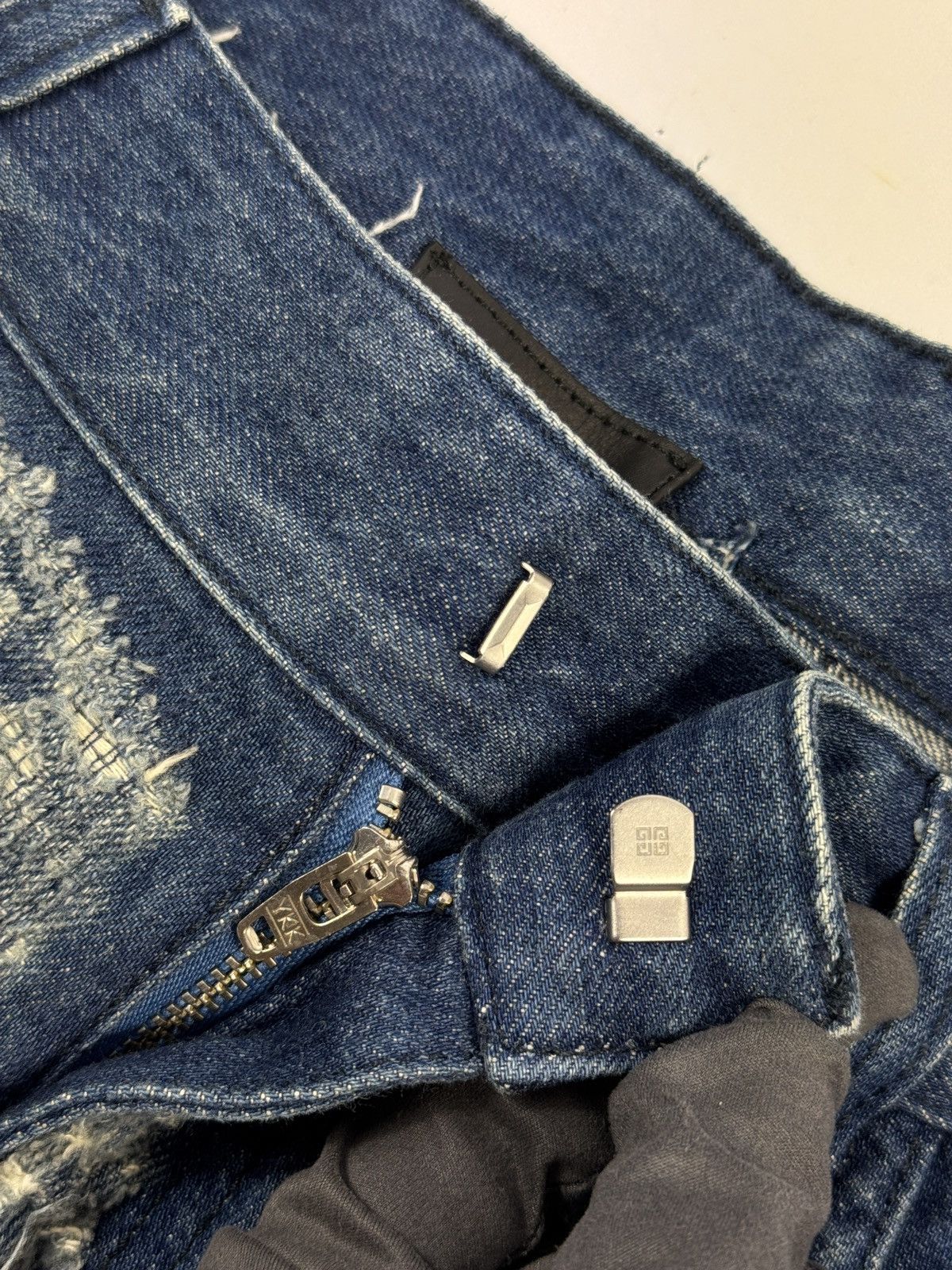 Givenchy BY MATHEW WILLIANS DISTRESSED SLIM FIT JEANS Size US 34 / EU 50 - 6 Thumbnail