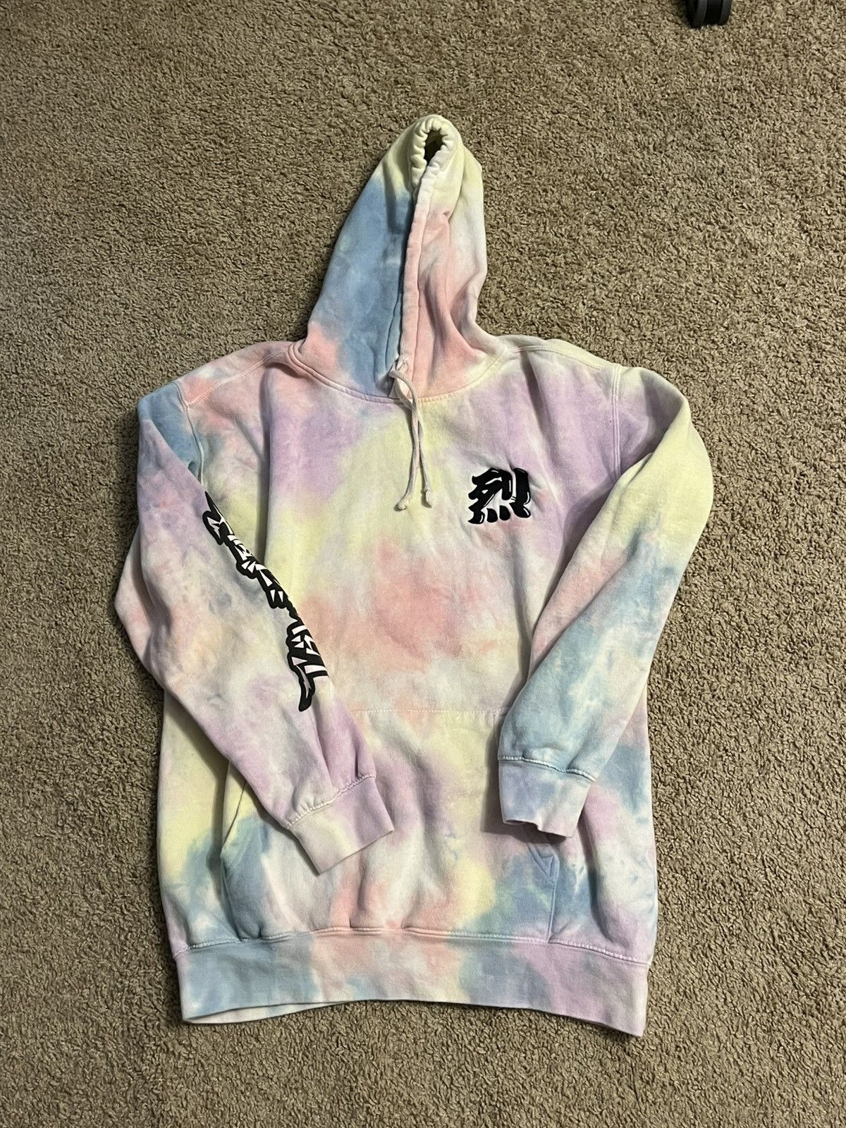 Other Aggretsuko sanrio hoodie Size US M / EU 48-50 / 2 - 1 Thumbnail