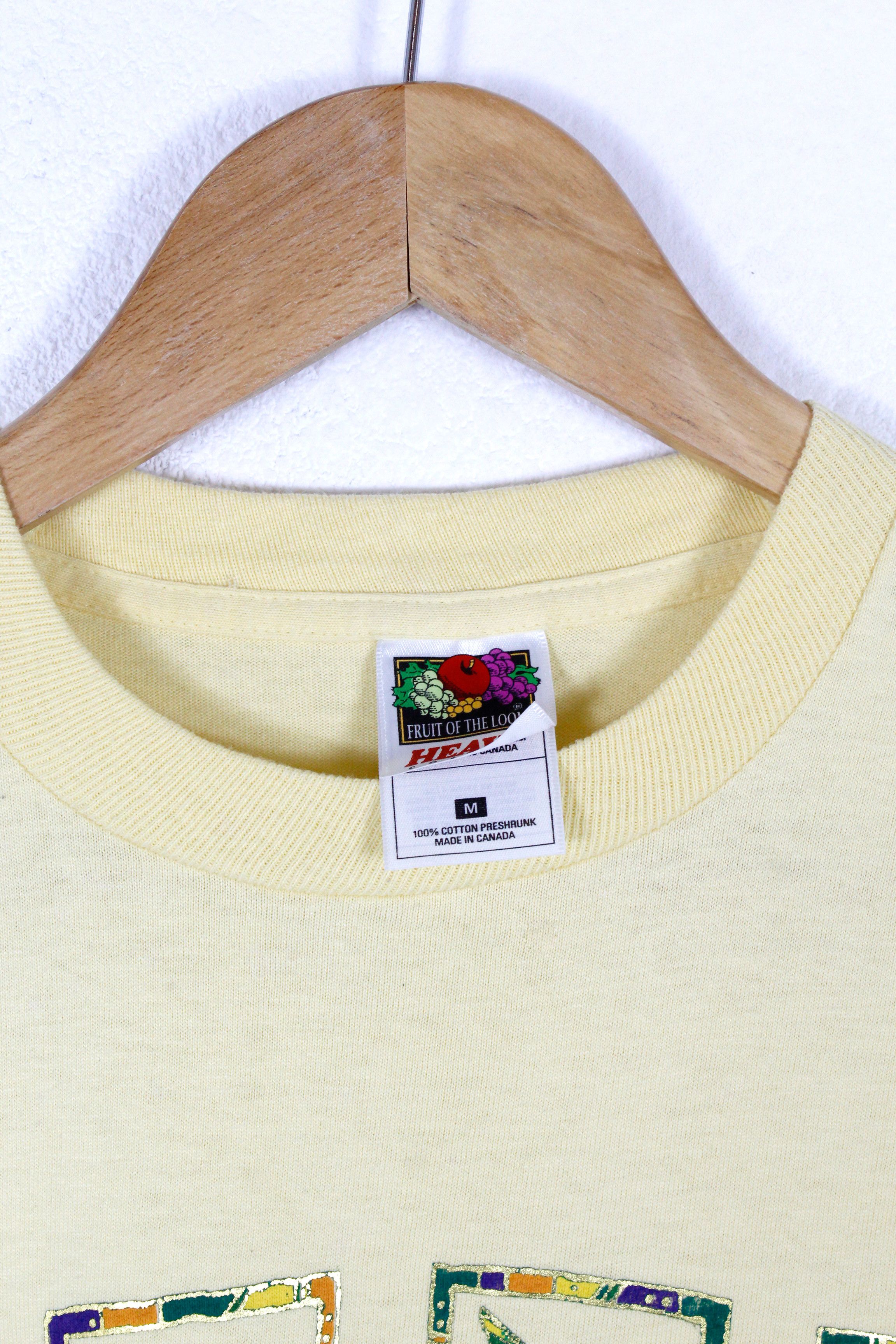 Vintage Vintage Whistler Canada Birds Graphic Logo Tee T-shirt 90s Size US M / EU 48-50 / 2 - 3 Thumbnail