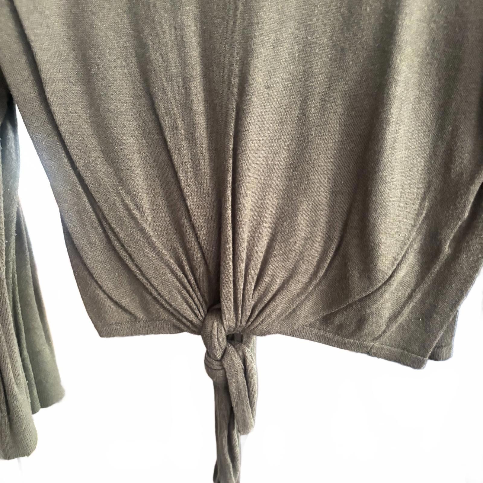 Madewell Madewell Olive Green Long Sleeve Tie-Front Top Size M / US 6-8 / IT 42-44 - 3 Thumbnail