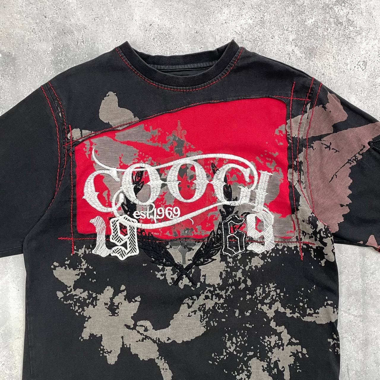 Coogi Vintage Coogi The Lucky Country Y2K T Shirt Black/ Red L Size US L / EU 52-54 / 3 - 4 Thumbnail