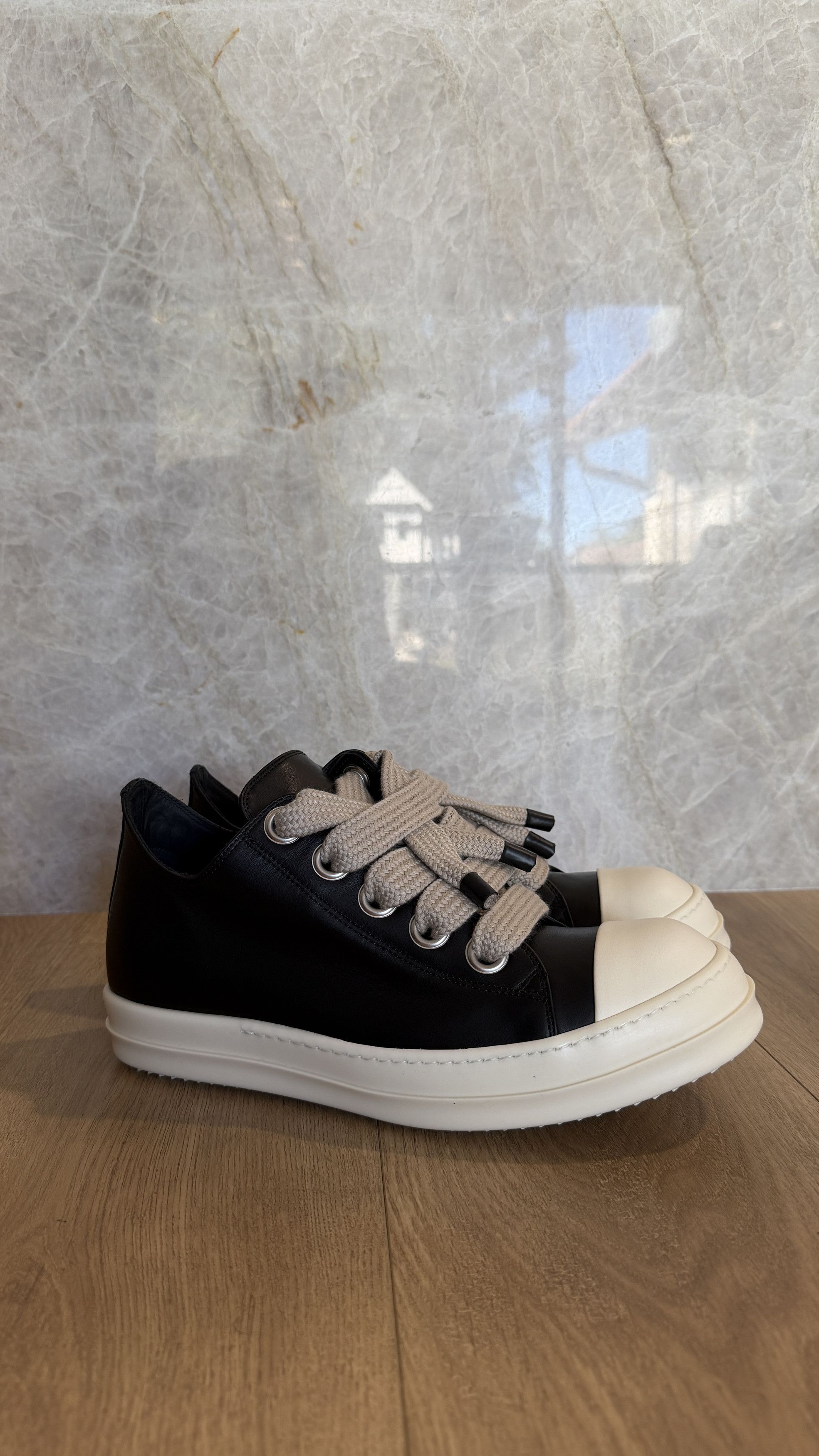 Rick Owens RICK OWENS RAMONE JUMBO LOW BLACK MILK SS26 TEMPLE Size US 13 / EU 46 - 2 Thumbnail