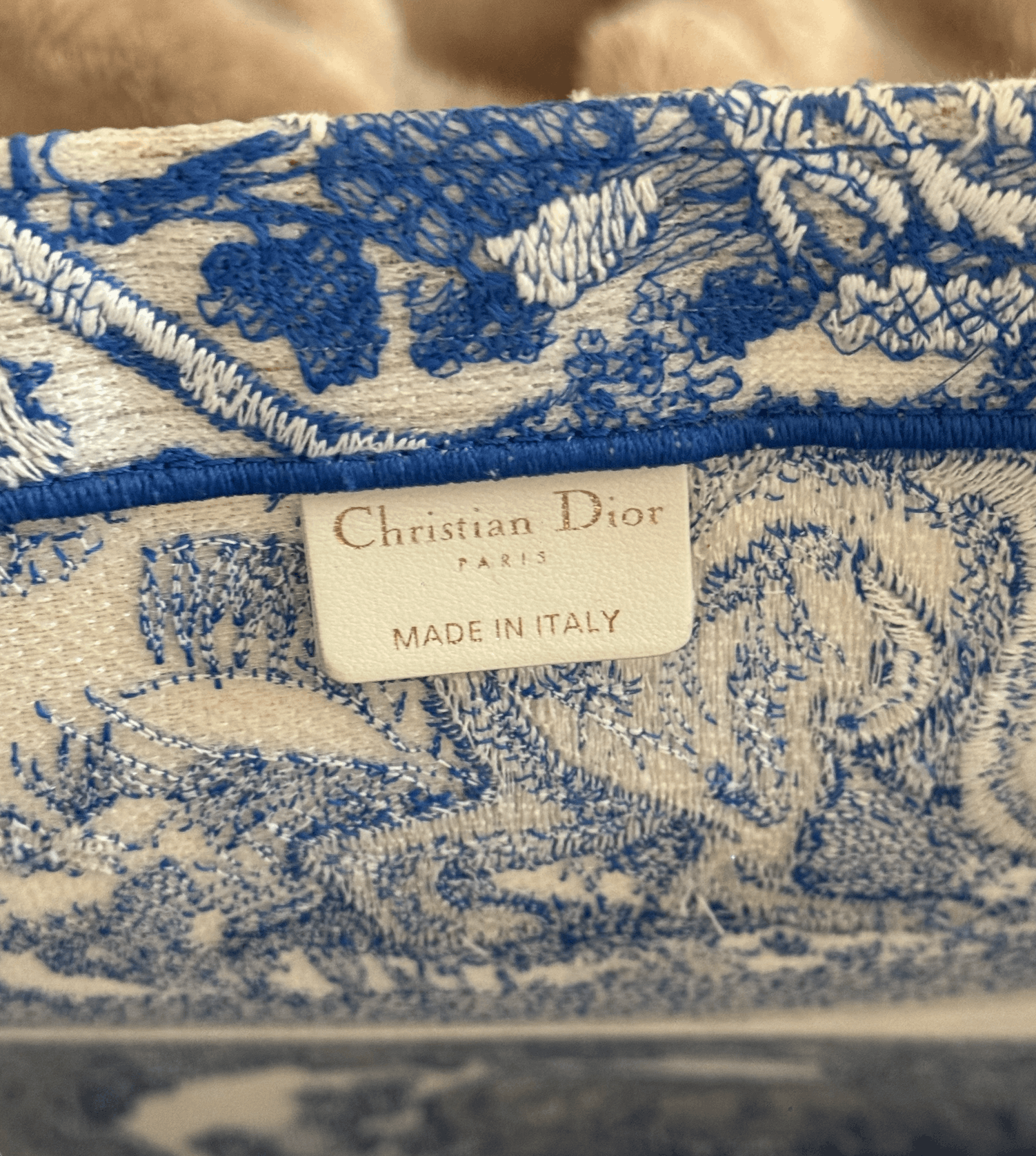 Christian Dior Monsieur Christian Dior Tote Bag DIORIVERA Mykonos Special Edition Size ONE SIZE - 9 Thumbnail
