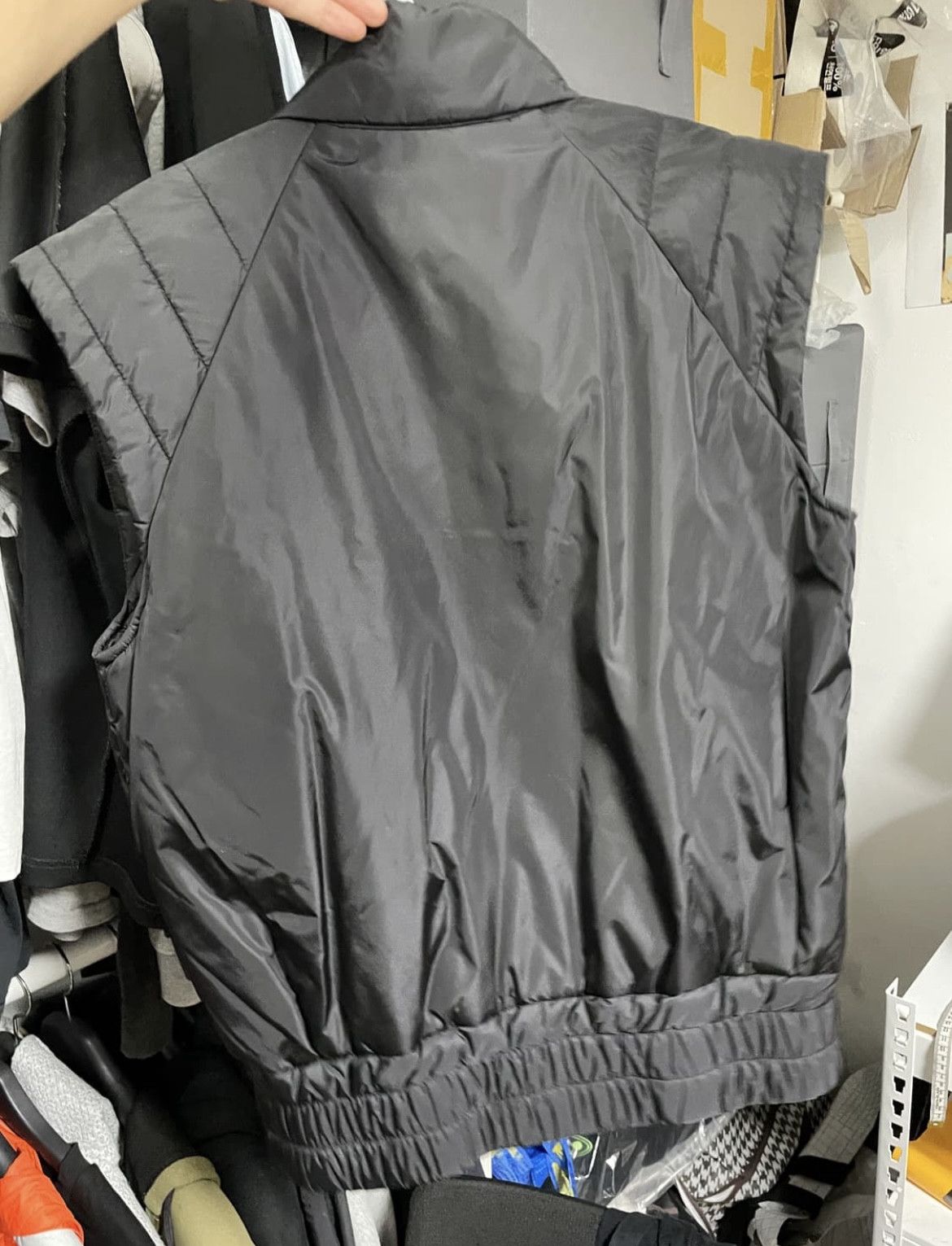 Random Identities random identity padded vest Size US M / EU 48-50 / 2 - 7 Thumbnail