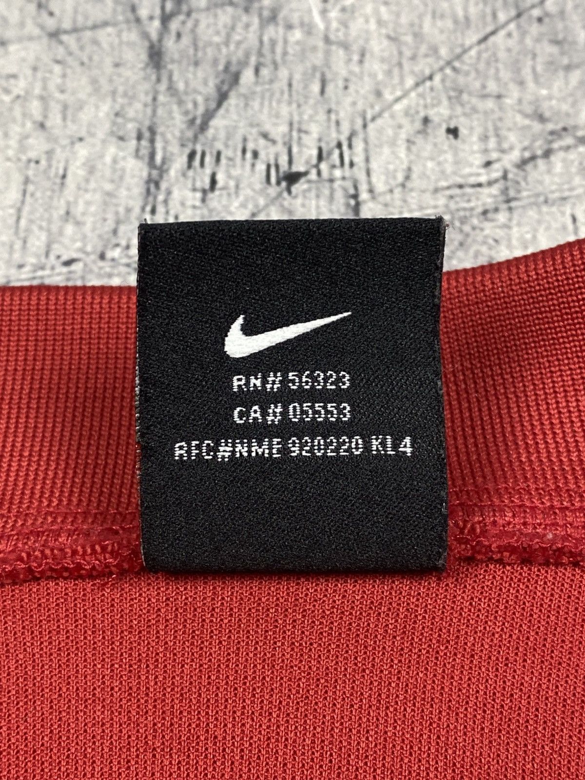 Nike Nike 1.FC Kaiserslautern 2000/01 Home Jersey Youth XL Fits S Size US S / EU 44-46 / 1 - 12 Thumbnail