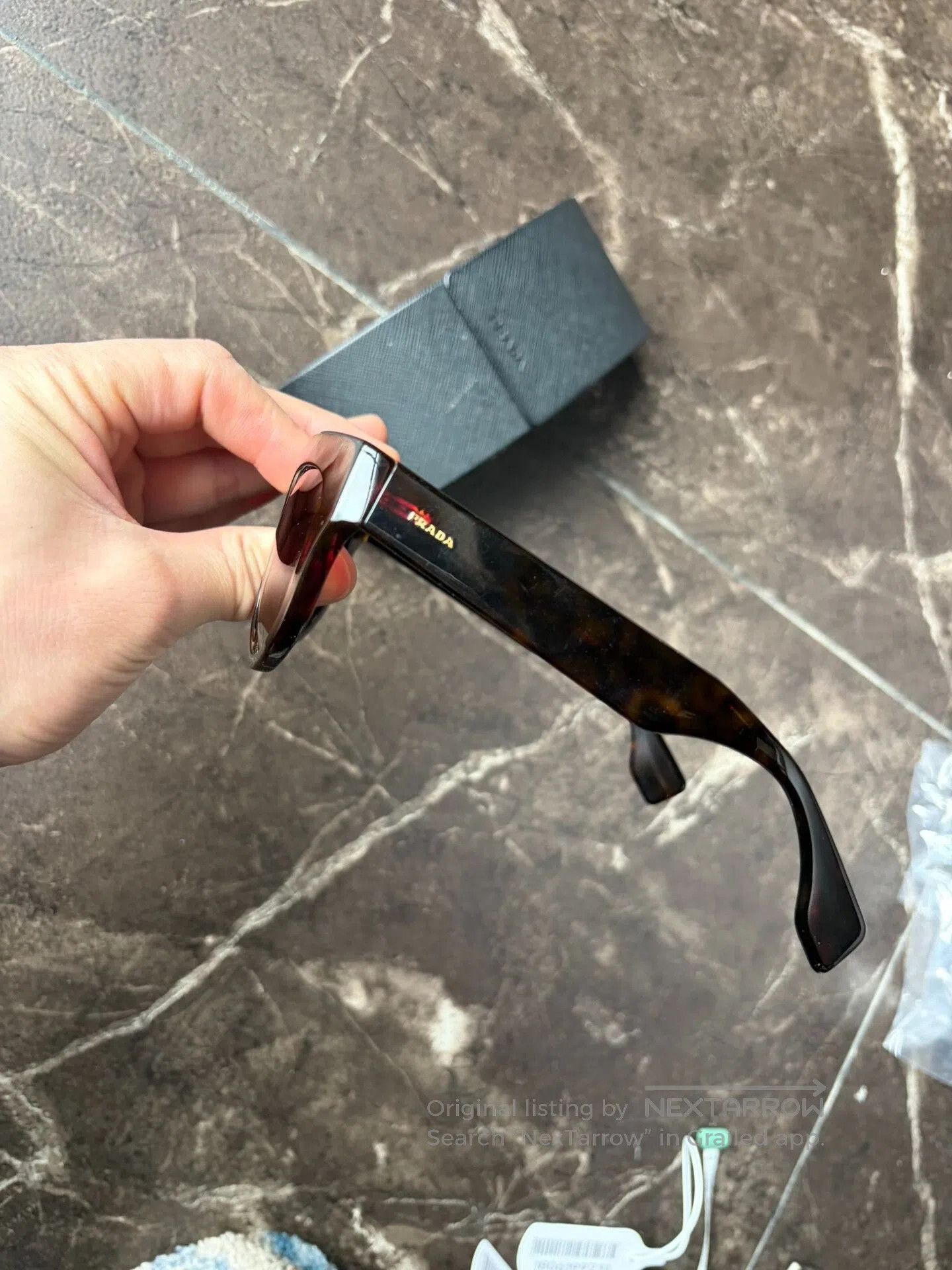 Prada Prada Tortoiseshell Logo Sunglasses. Size ONE SIZE - 4 Thumbnail