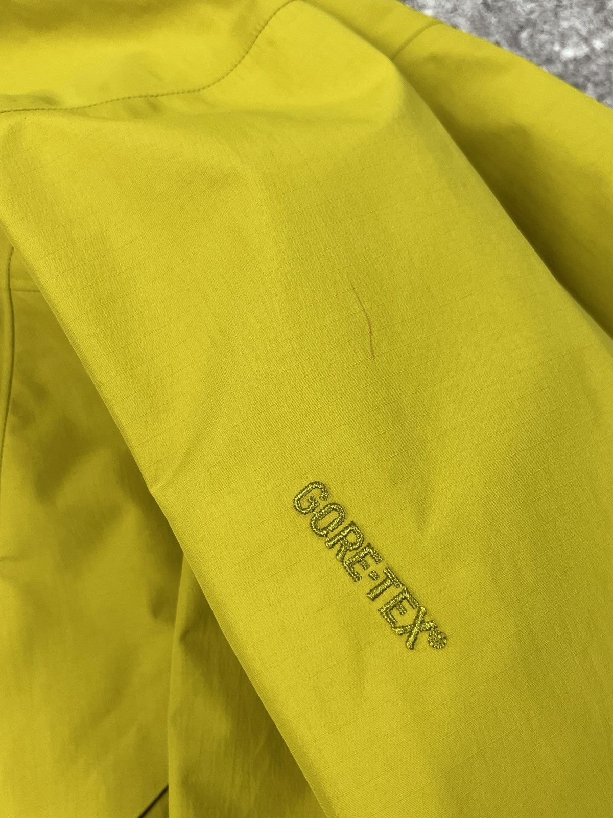 Arc'teryx × Goretex Arc’teryx BETA SL Jacket Men’s Size US XL / EU 56 / 4 - 14 Thumbnail