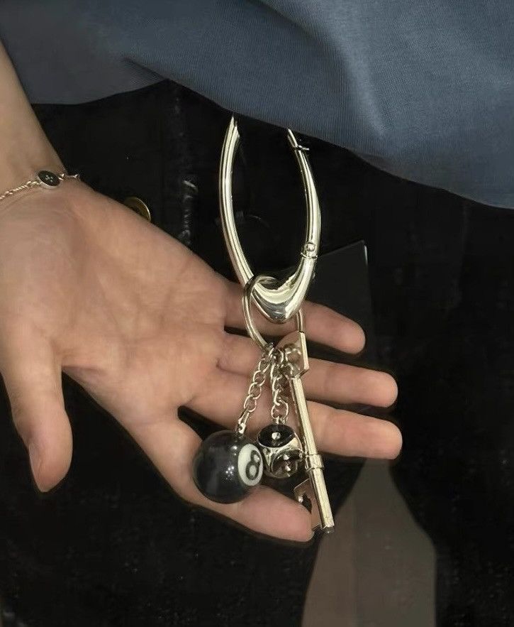 Japanese Brand Vintage y2k oval carabiner dice key snooker 8 ball keychain Size ONE SIZE - 3 Thumbnail