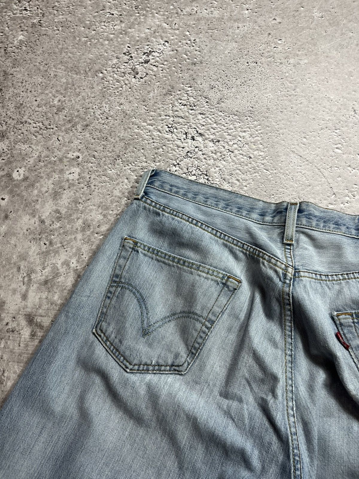 Levi's Levi’s 501 Jeans 34x34 Made in Poland Light Wash Vintage Size US 34 / EU 50 - 8 Thumbnail