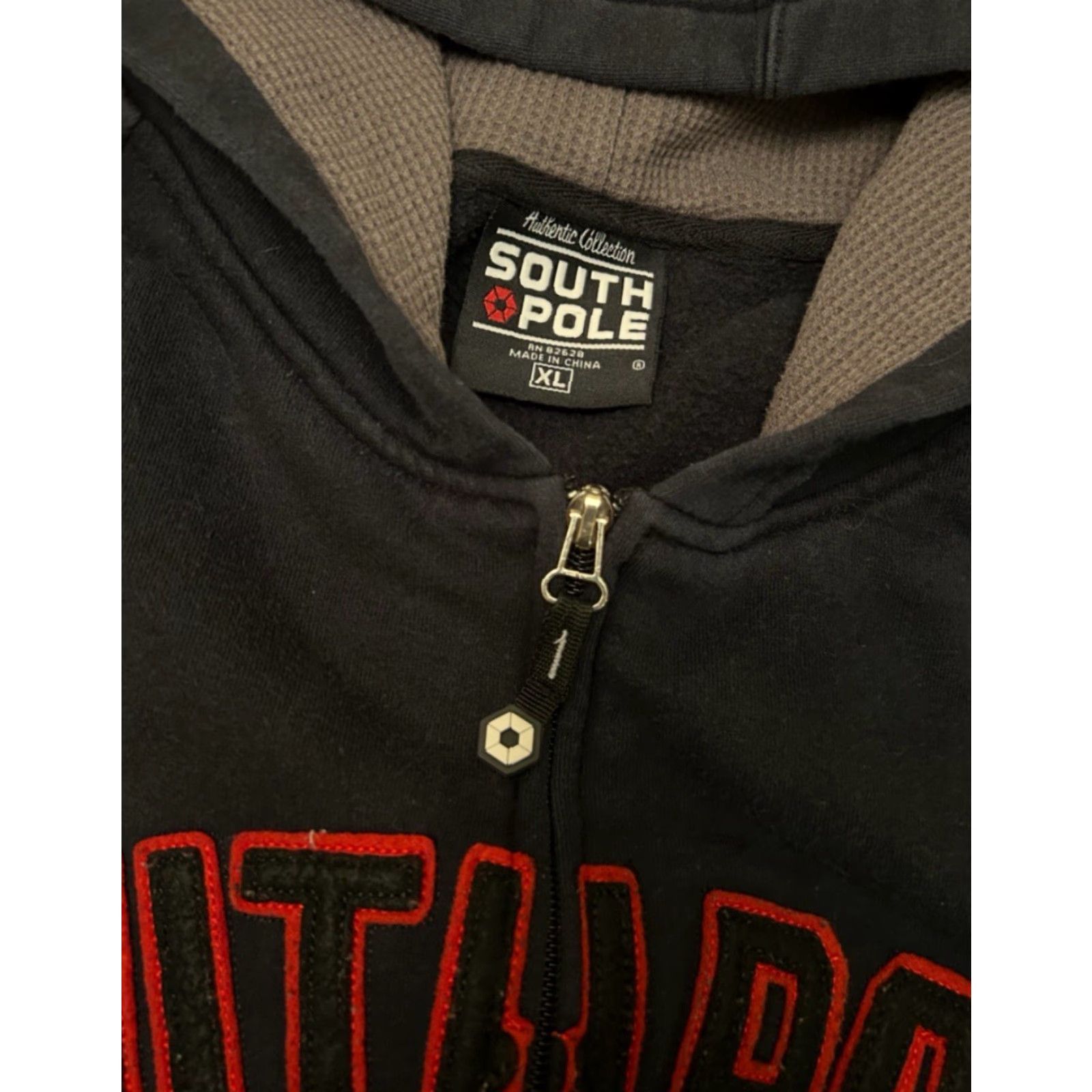 Southpole VINTAGE Southpole Hoodie Full Zip Mens XL Black Hip Hop 90s Grunge Punk VTG Size US XL / EU 56 / 4 - 2 Thumbnail