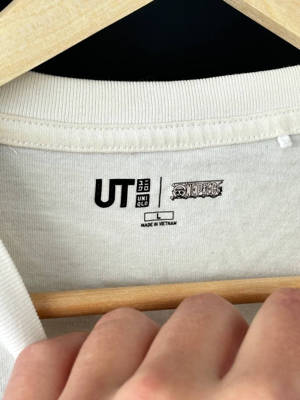 Anime × One Piece × Uniqlo UT Uniqlo One Piece Anime Luffy T-Shirt Size US L / EU 52-54 / 3 - 5 Thumbnail