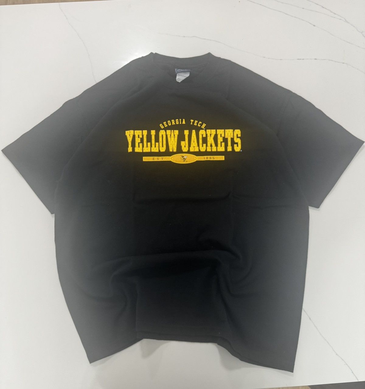 Other Vintage 2000s Georgia Tech Yellow Jackets black tee Size US XL / EU 56 / 4 - 1 Thumbnail