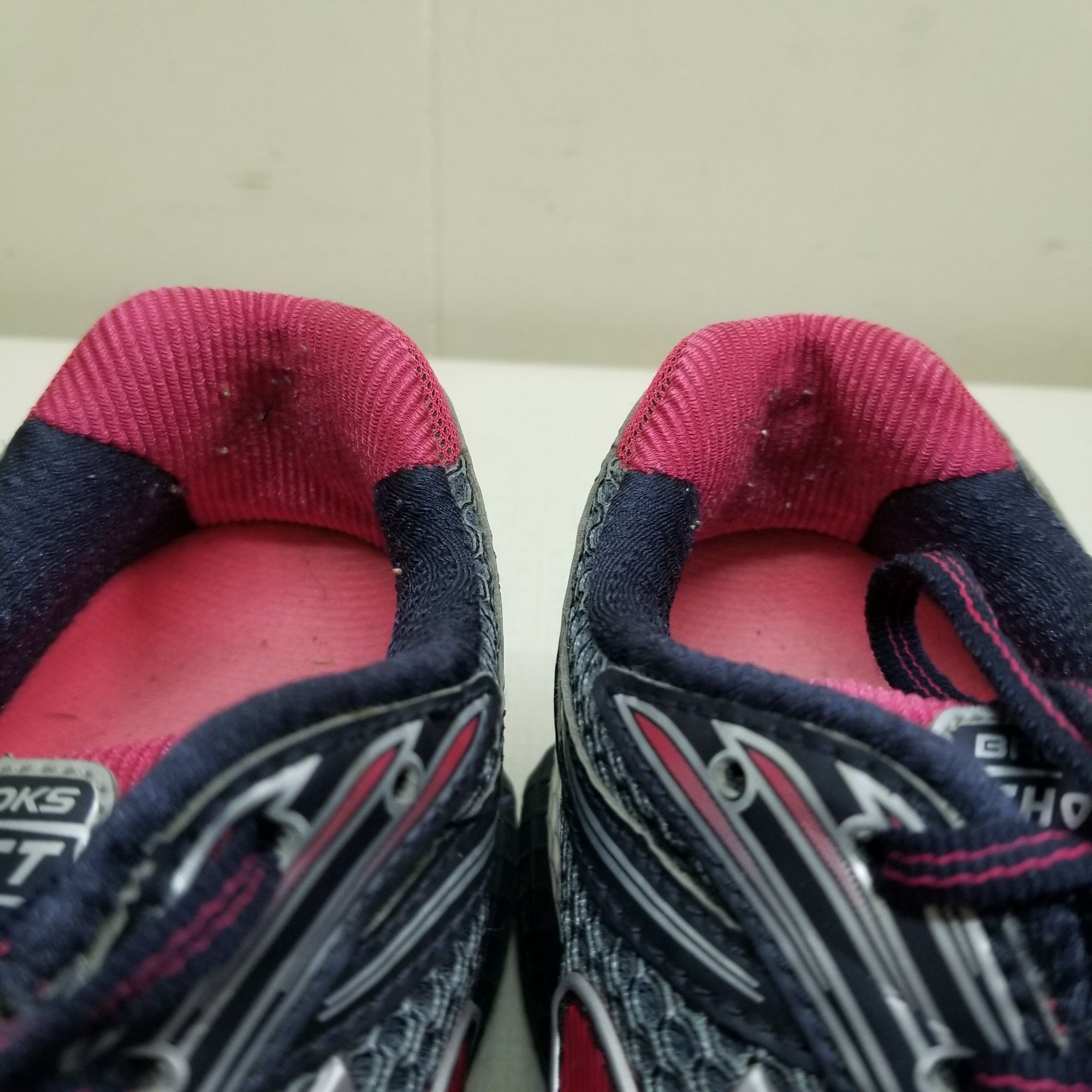 Brooks Brooks 8.5B Ghost 6 Neutral Black Pink Running Sport Tennis Size US 8.5 / IT 38.5 - 8 Thumbnail