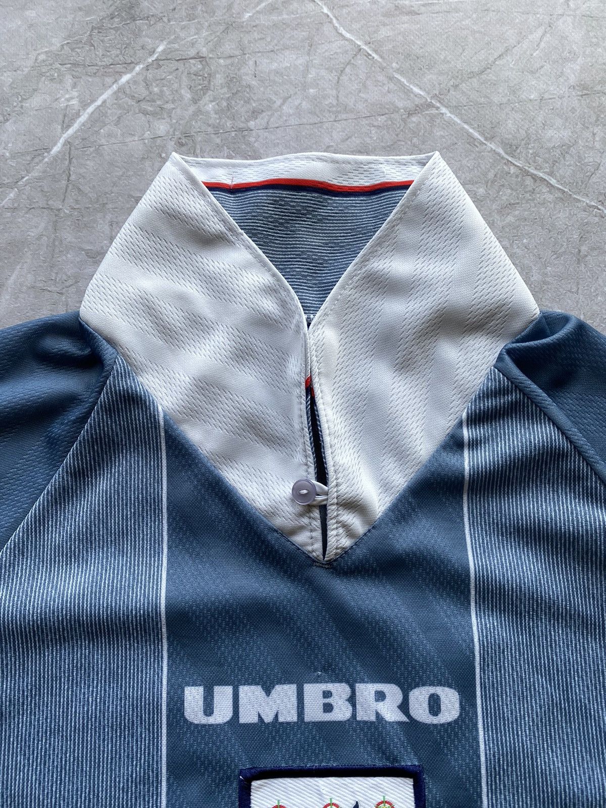 Umbro Vintage 96-97 Umbro England Stuart Pearce Away Soccer Jersey Size US XL / EU 56 / 4 - 11 Thumbnail