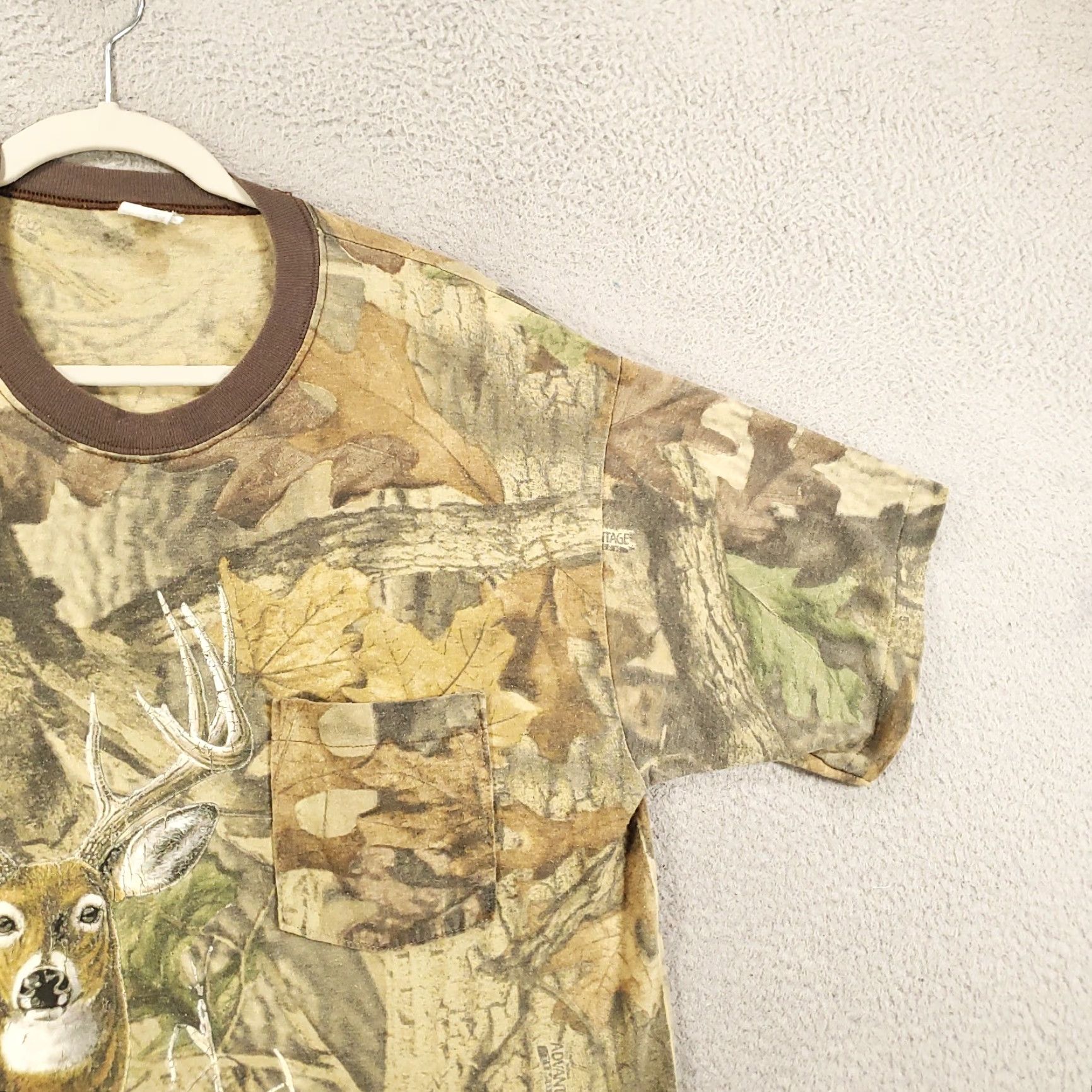 Vintage VINTAGE Ranger Shirt Mens M Camouflage Buck Deer Graphic Tee Hunting Size US M / EU 48-50 / 2 - 3 Thumbnail