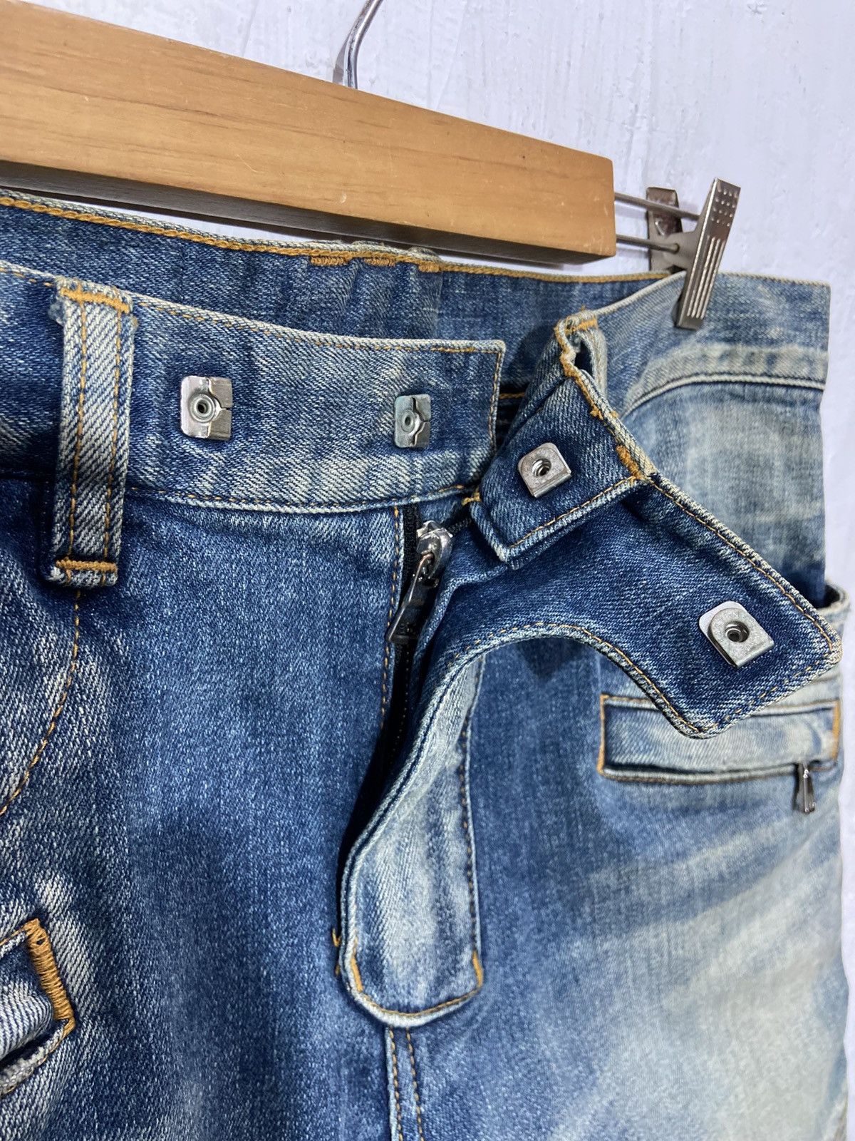 Balmain Balmain Denim Distressed Jeans moto bike Size US 31 - 3 Thumbnail