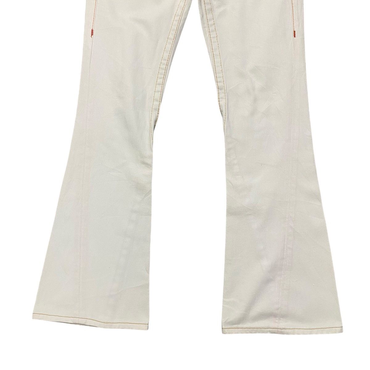 True Religion True Religion Off White Denim Flare Jeans Size 26" / US 2 / IT 38 - 6 Thumbnail