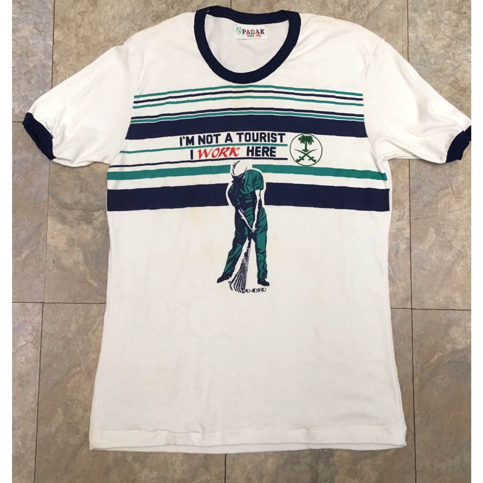 Vintage vintage Padak I’m Not A Tourist I Work Here Golf Theme M L 80s T Shirt Shirt Men White Size US M / EU 48-50 / 2 - 5 Thumbnail