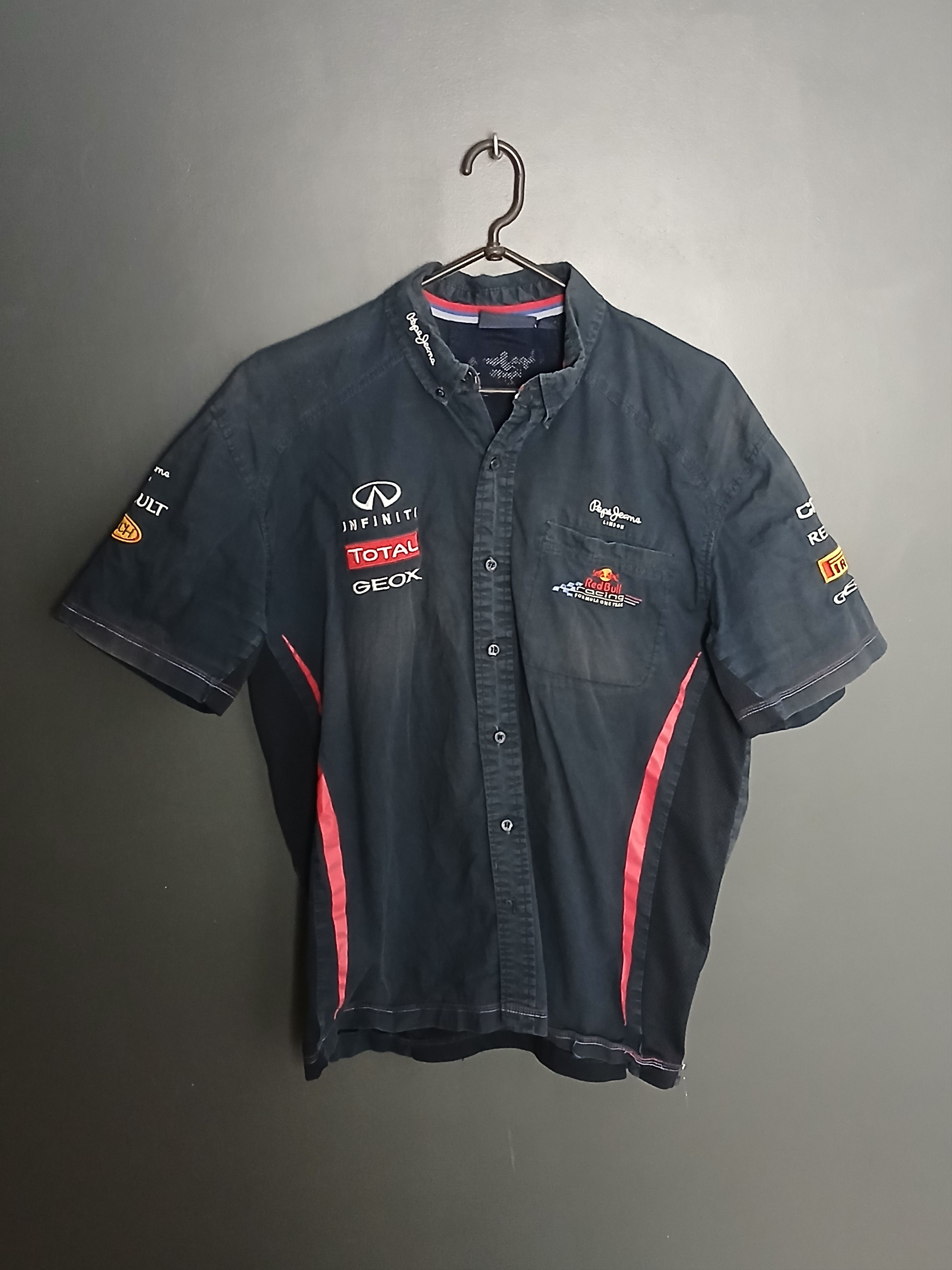 Formula 1 × Red Bull Red Bull F1 Racing Shirt Size US L / EU 52-54 / 3 - 1 Thumbnail