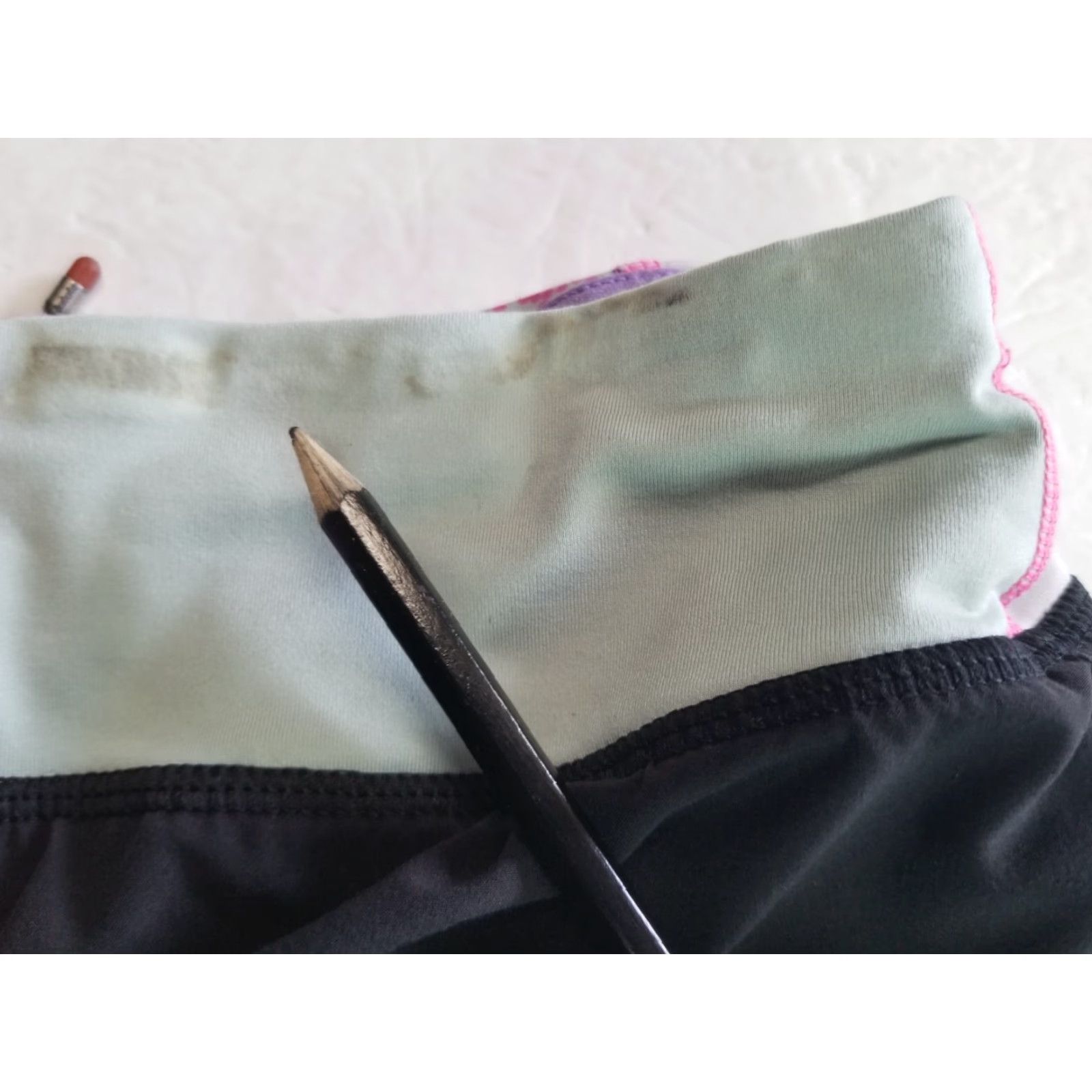 Lululemon Lululemon Black Size 4 Running Shorts Lined Women Activewear See All Pics Shorts Size 27" / US 4 / IT 40 - 6 Thumbnail