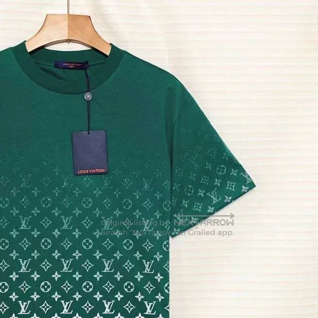 Louis Vuitton Louis Vuitton Gradient full print short sleeves Size US L / EU 52-54 / 3 - 3 Thumbnail
