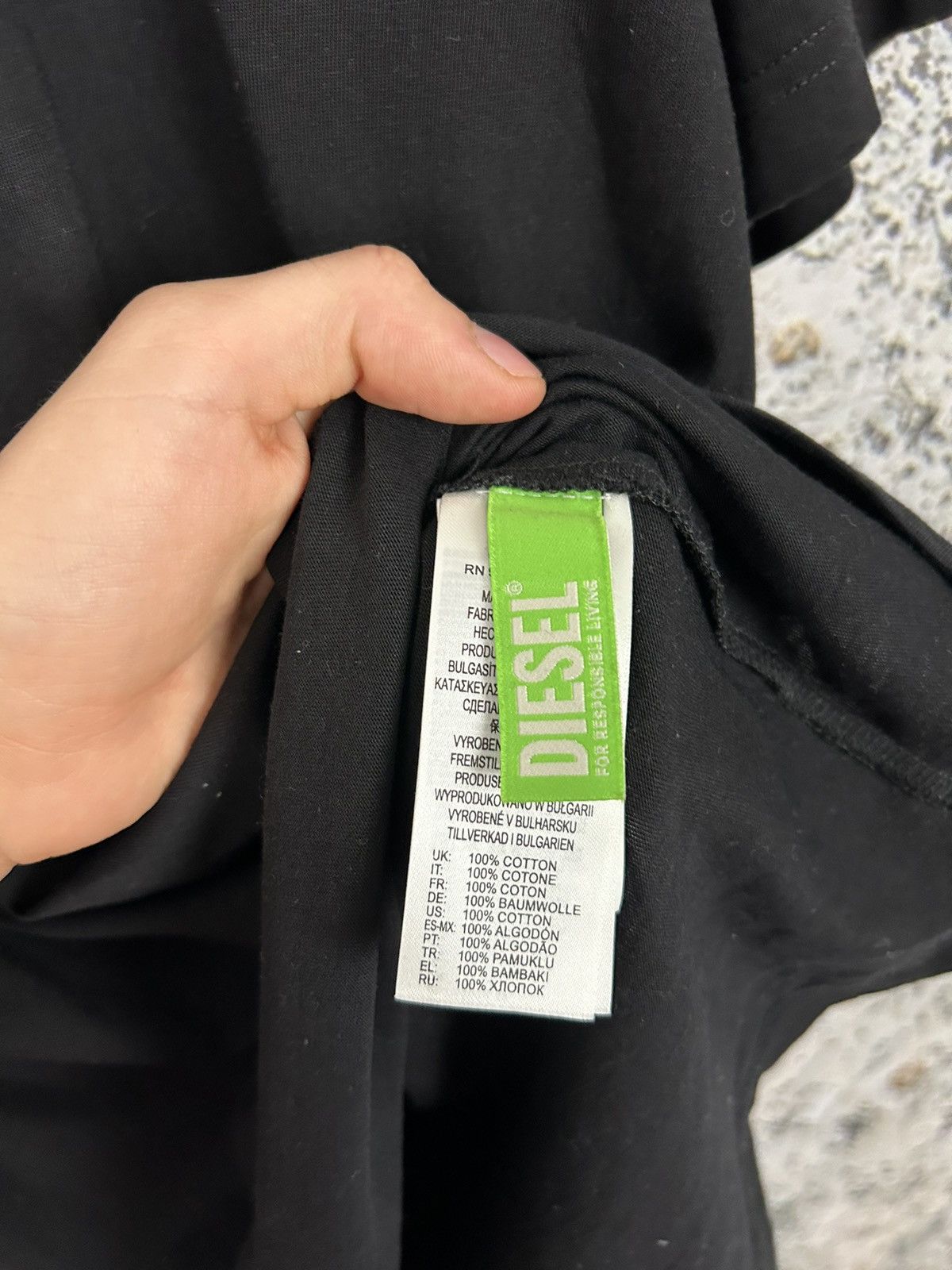 Diesel × Vintage Vintage Diesel Y2K Use Less Useless Graphic Tee Hype Skate Size US L / EU 52-54 / 3 - 4 Thumbnail